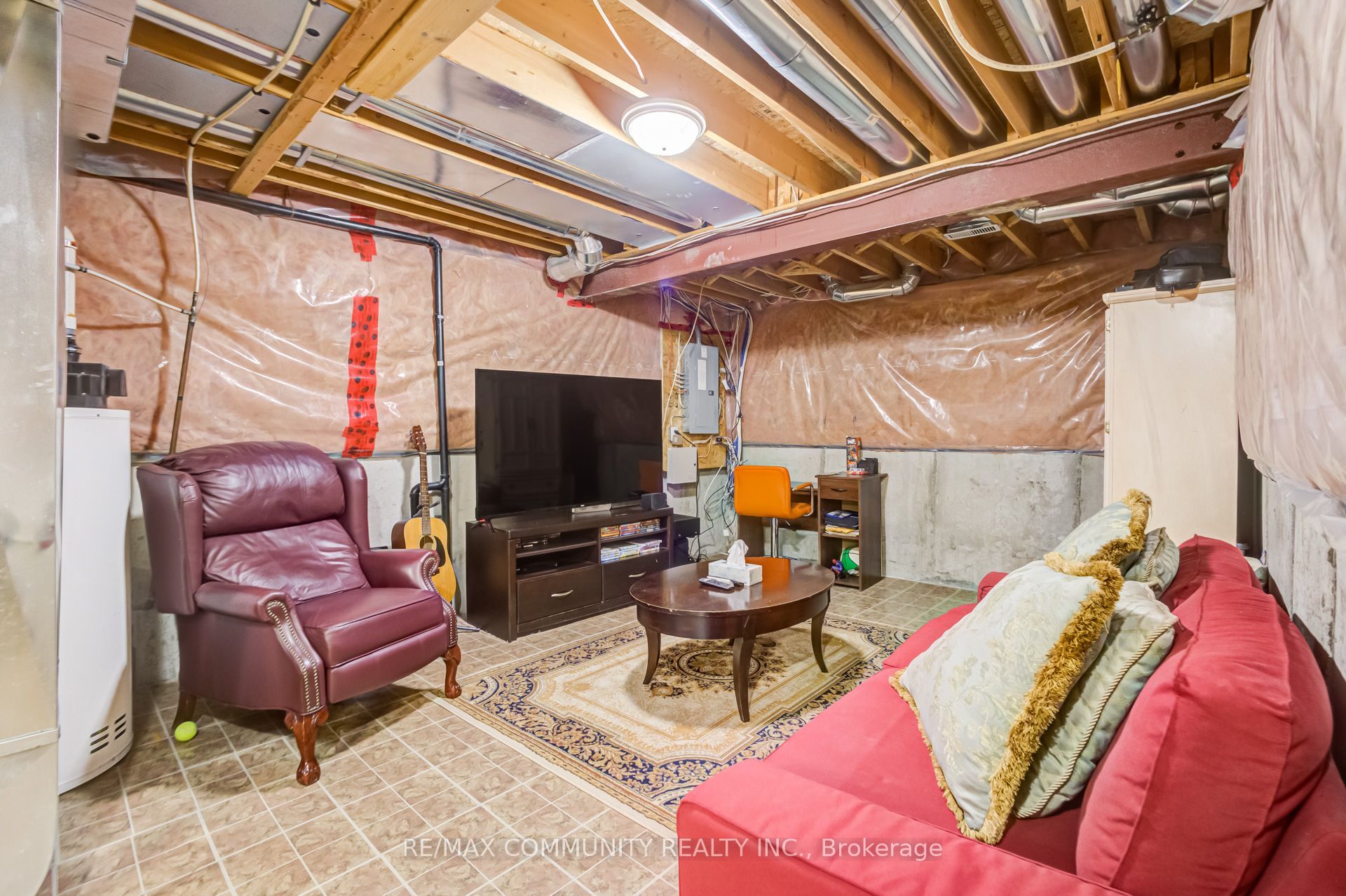 19 Tiller Street Property Photo 40