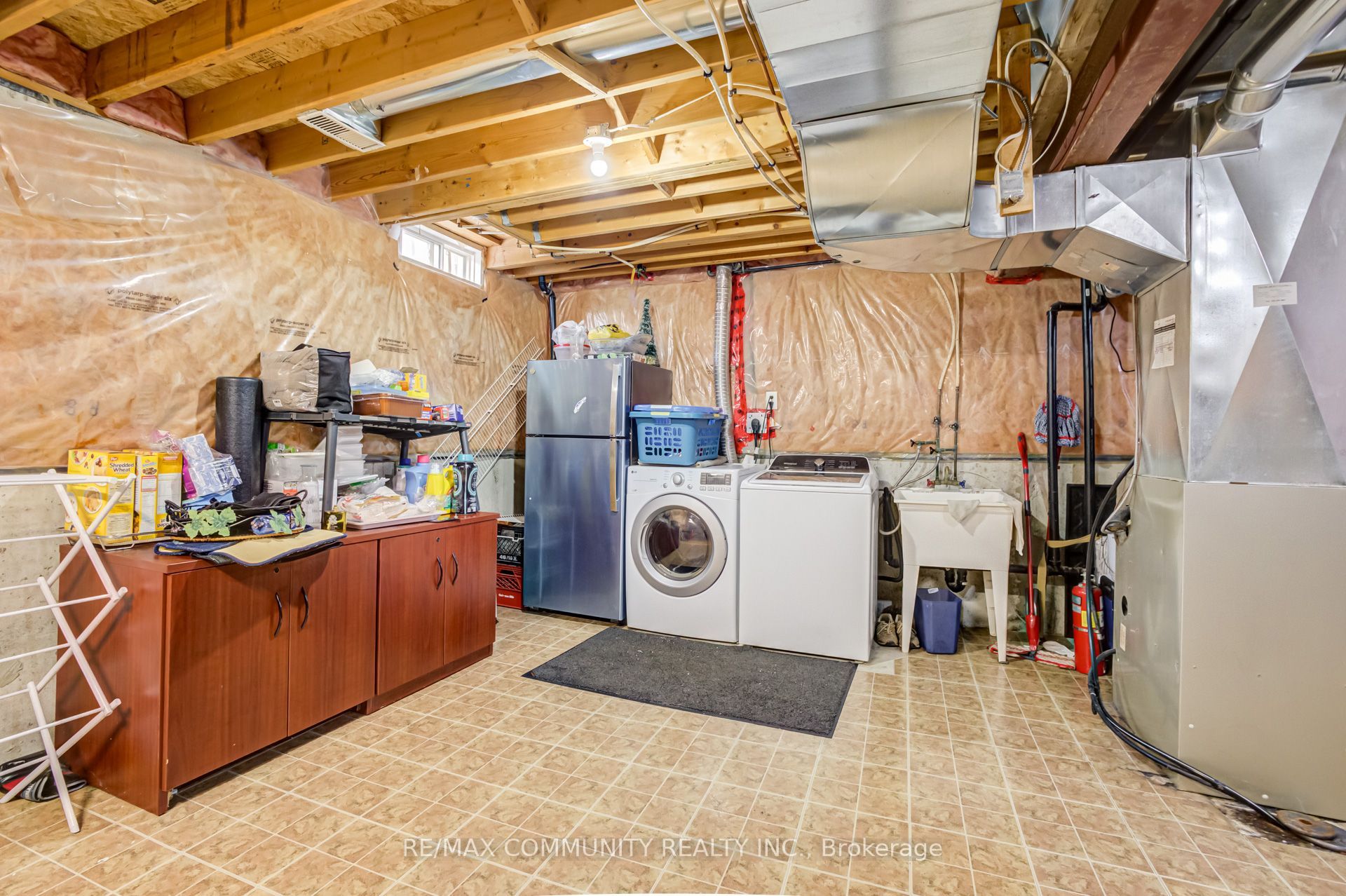 19 Tiller Street Property Photo 41