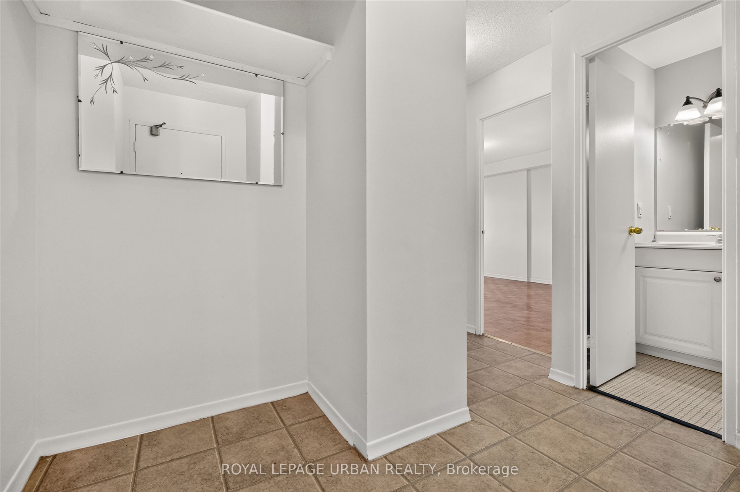 1135 Logan Avenue 703 Property Photo 6