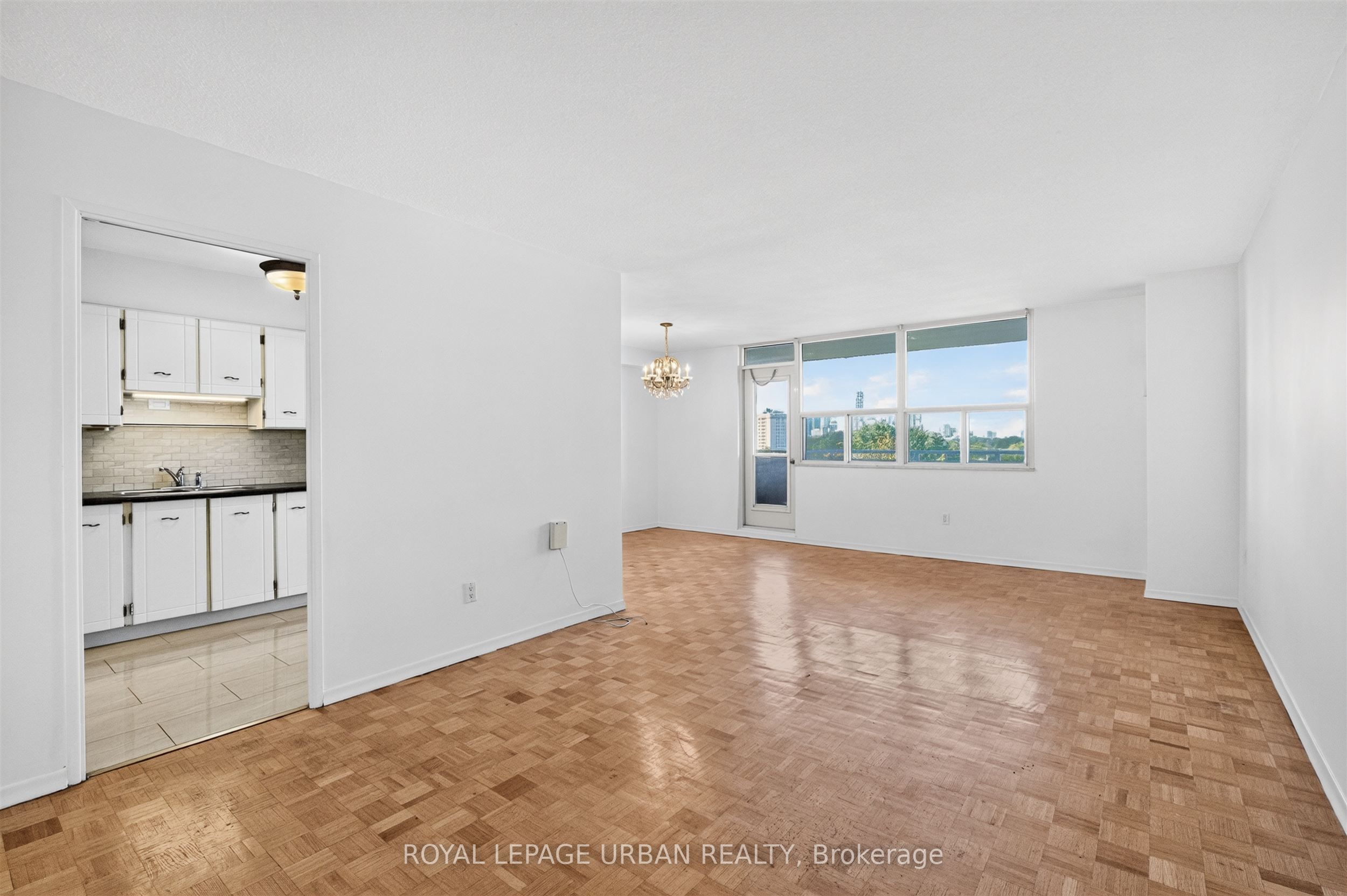 1135 Logan Avenue 703 Property Photo 11