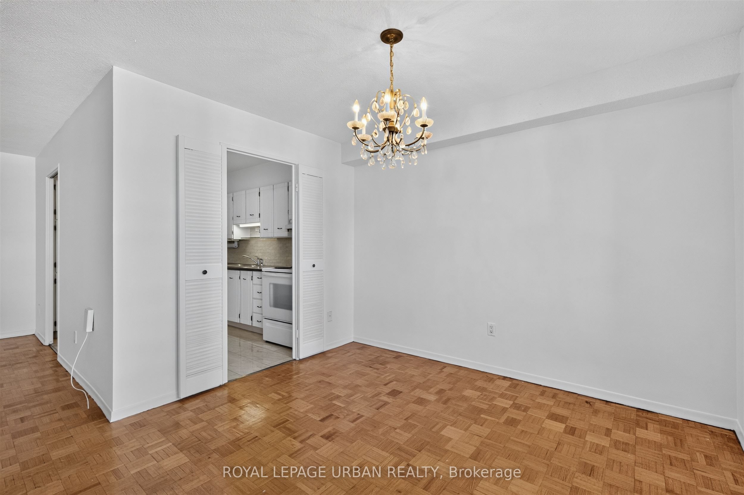 1135 Logan Avenue 703 Property Photo 15
