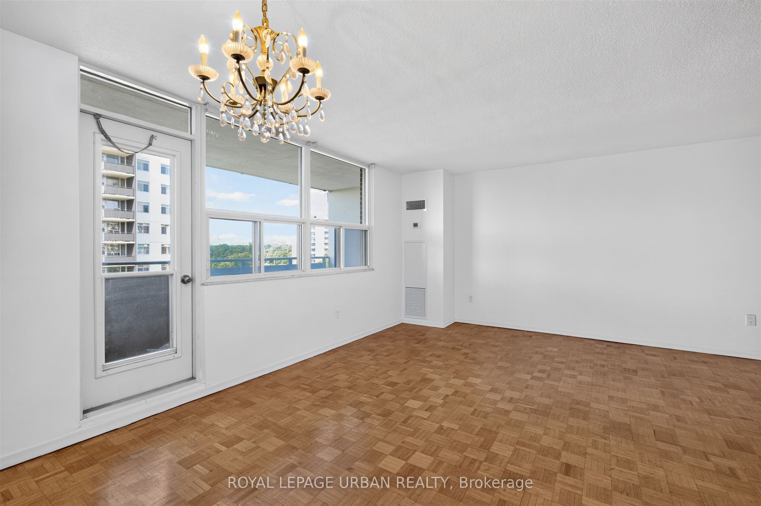 1135 Logan Avenue 703 Property Photo 16