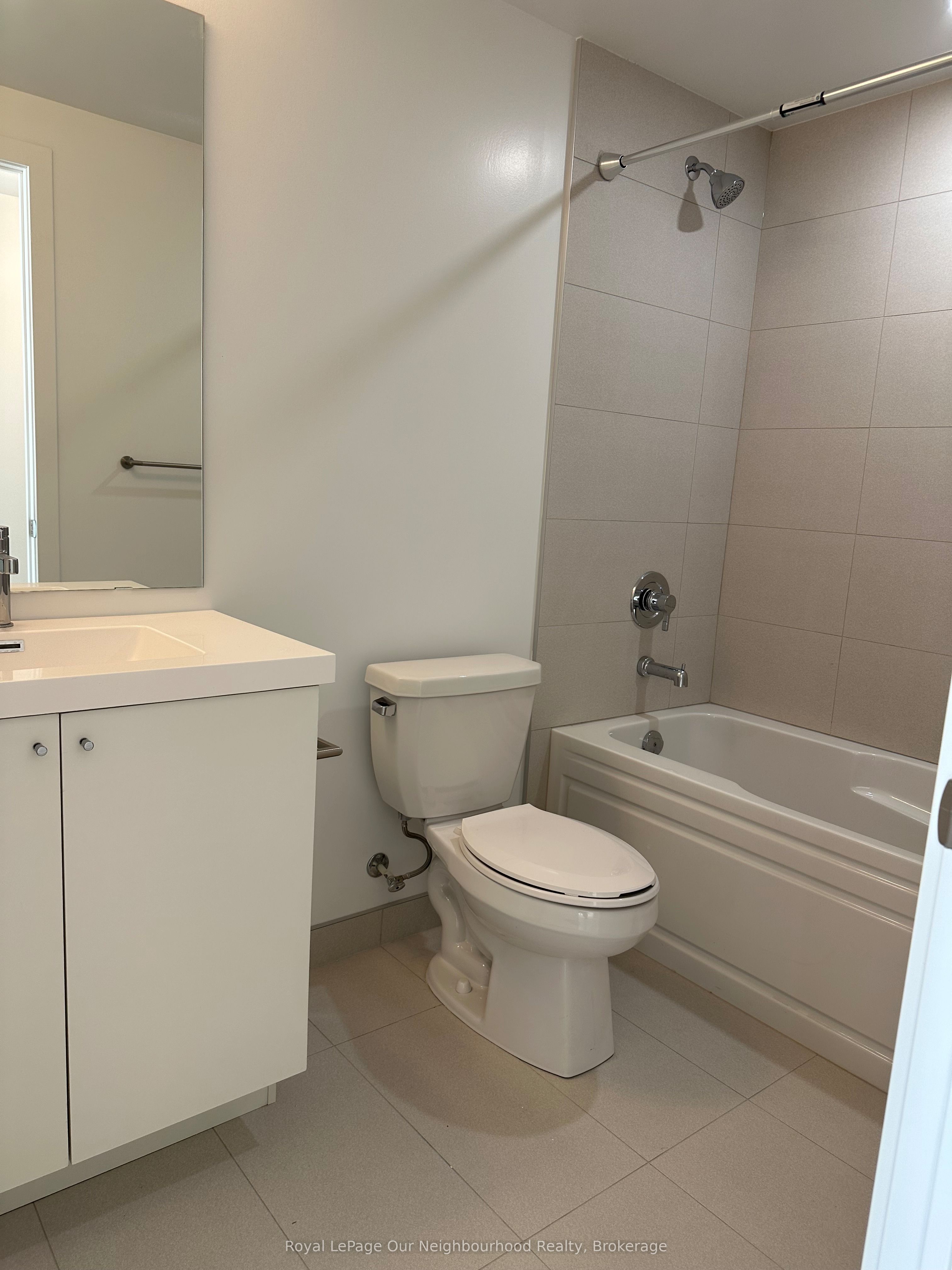 2545 Simcoe Street N 2615 Property Photo 7