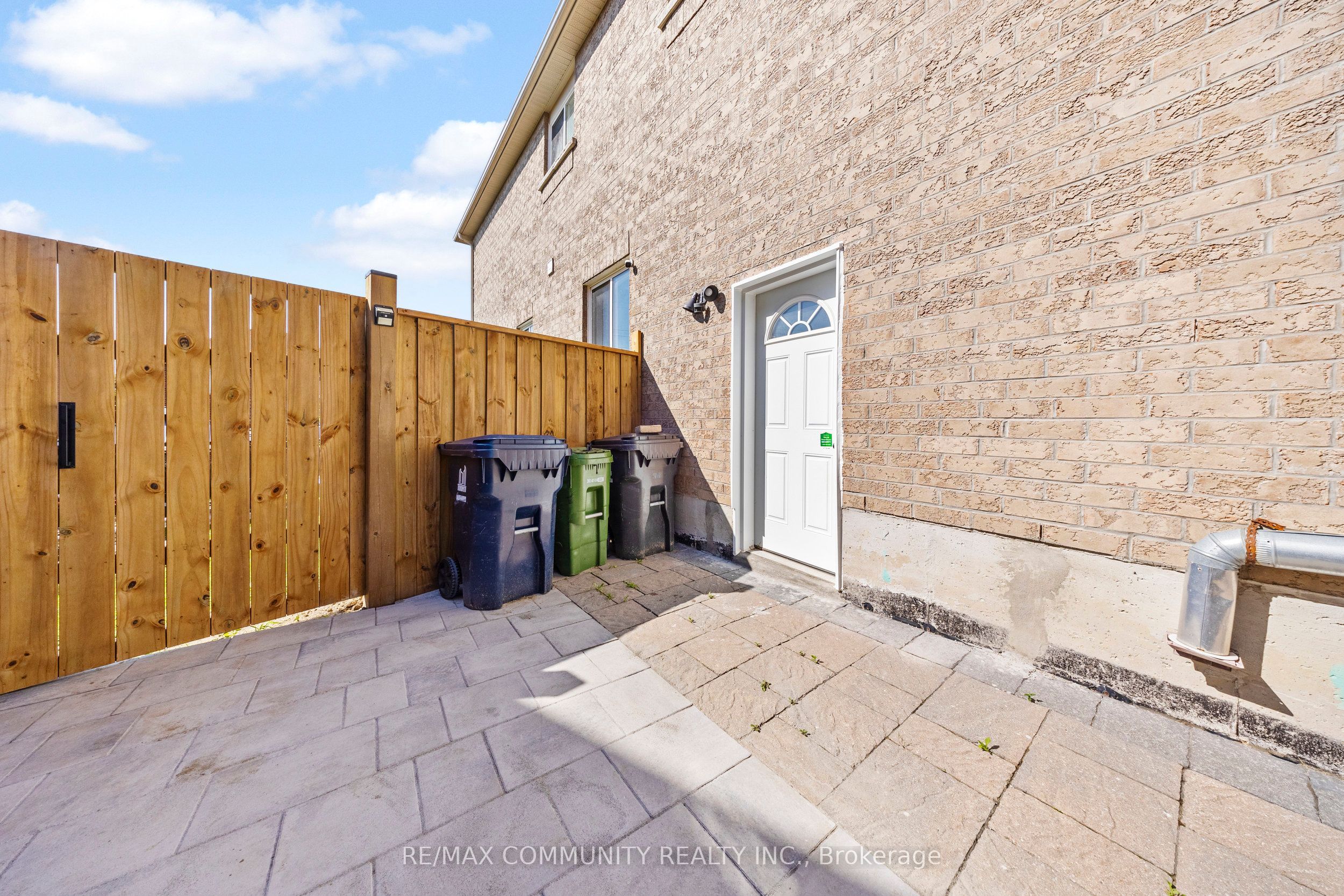72 Lampman Drive Bsmt Property Photo 3
