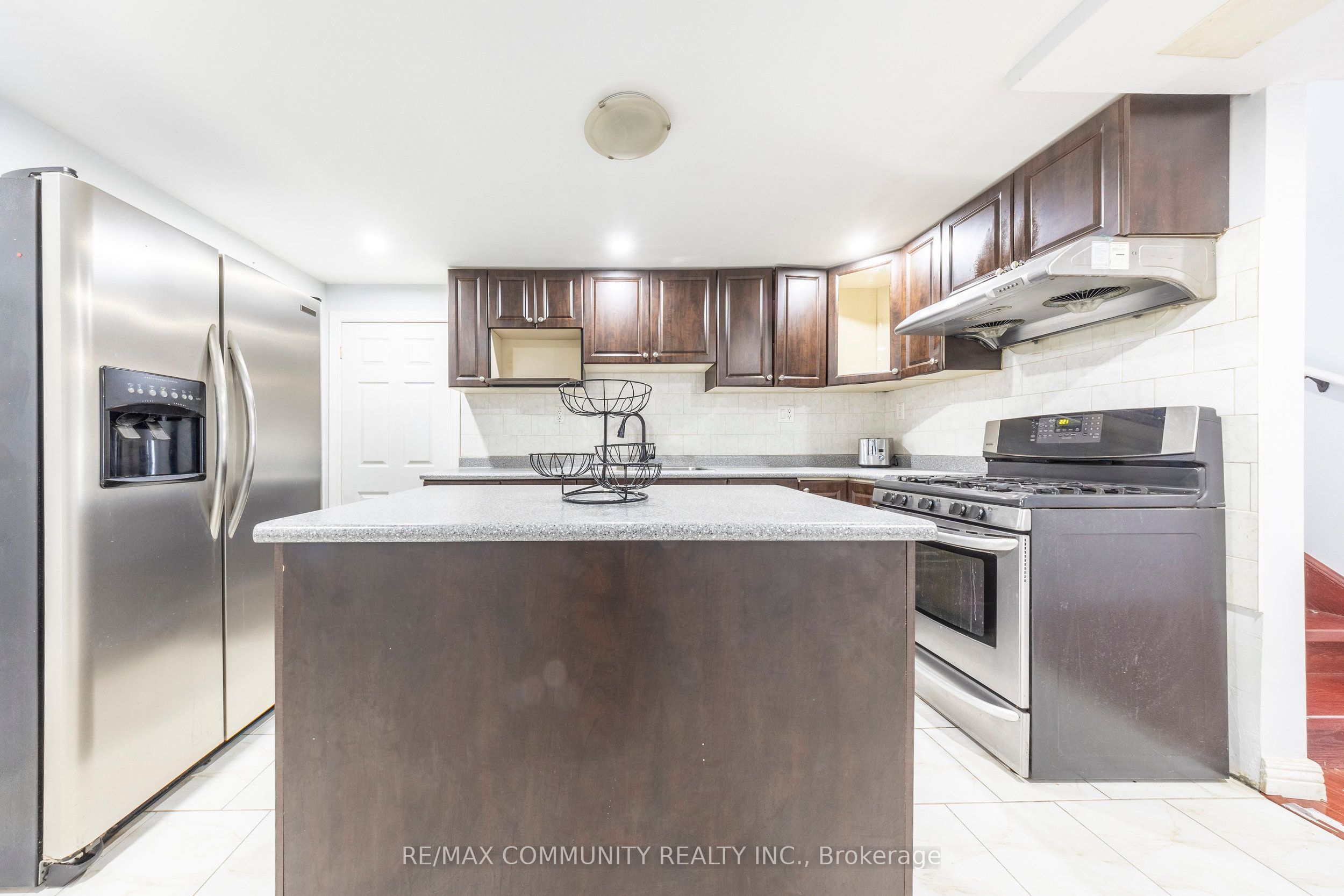72 Lampman Drive Bsmt Property Photo 6