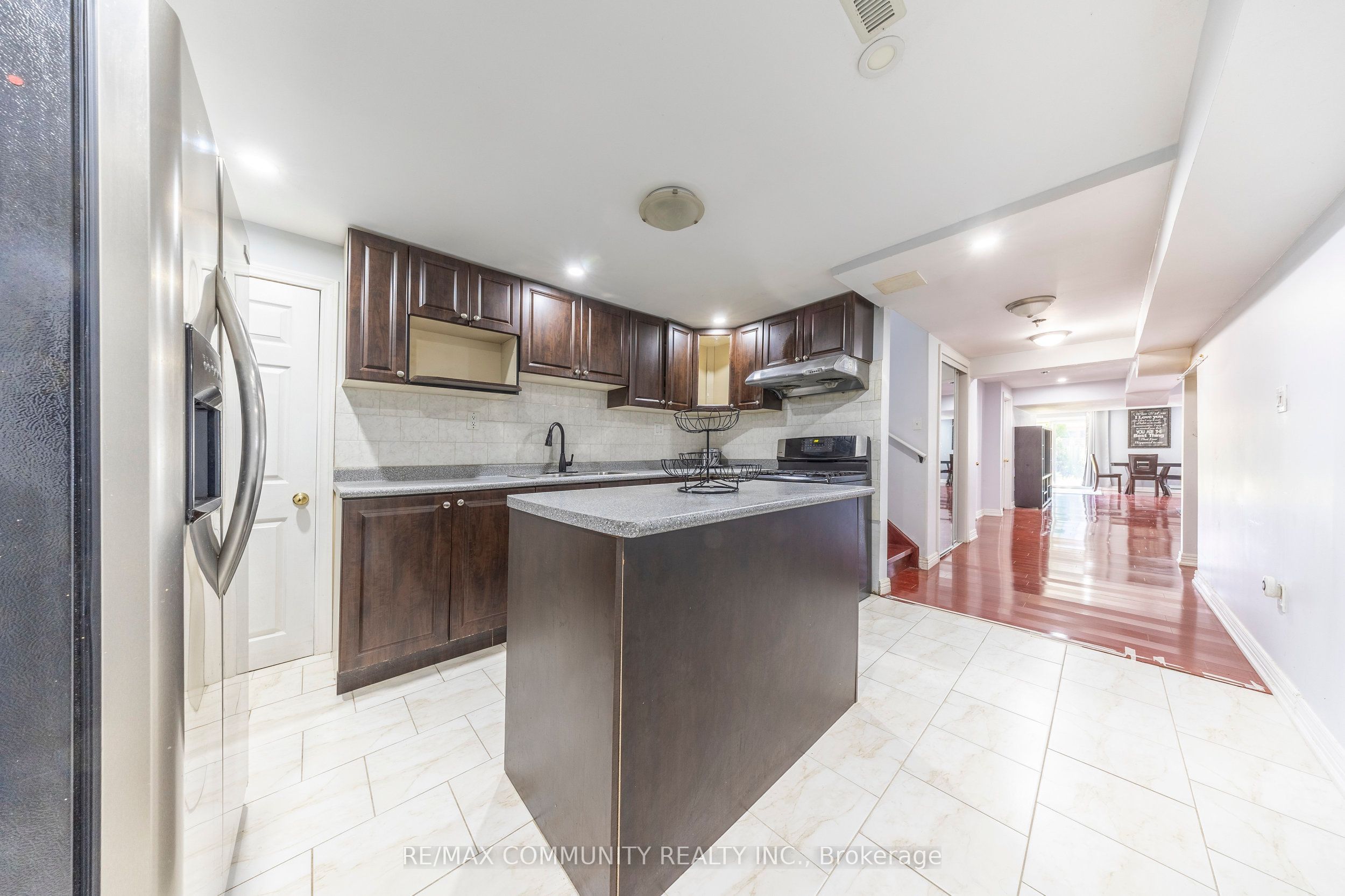 72 Lampman Drive Bsmt Property Photo 8