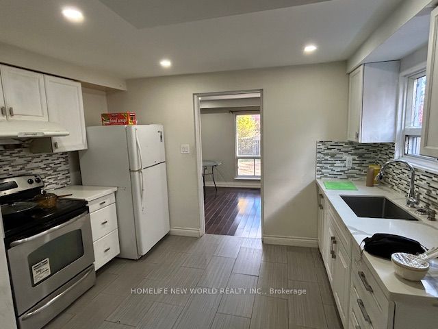 31 Wellpark Boulevard Main & 2nd Floors Property Photo 8