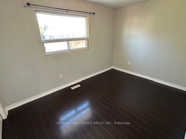 31 Wellpark Boulevard Main & 2nd Floors Property Photo 14