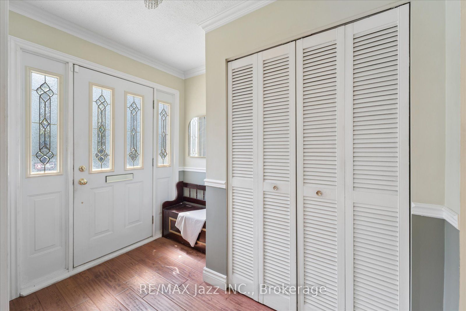 241 Viewmount Street Property Photo 4