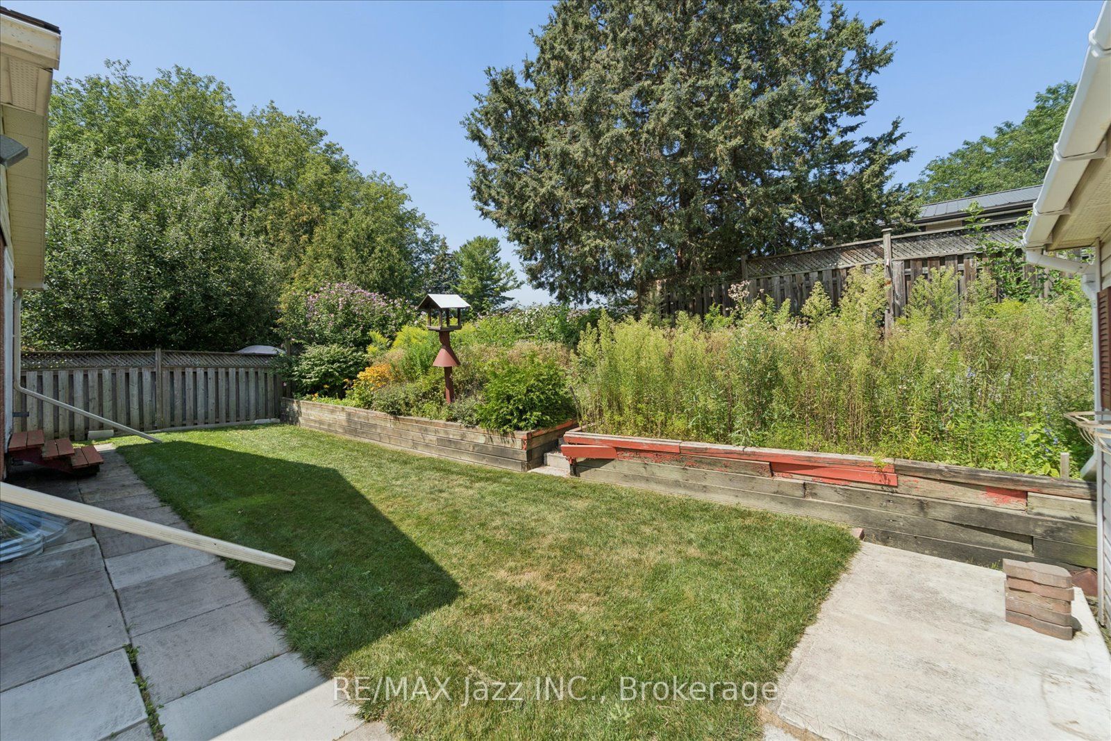 241 Viewmount Street Property Photo 45