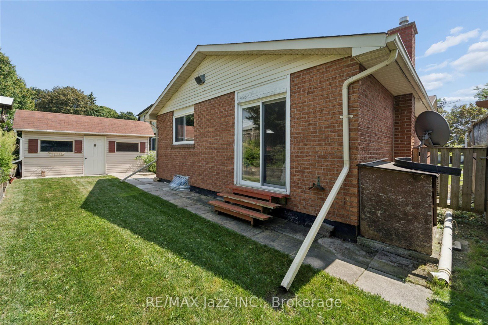 241 Viewmount Street Property Photo 47