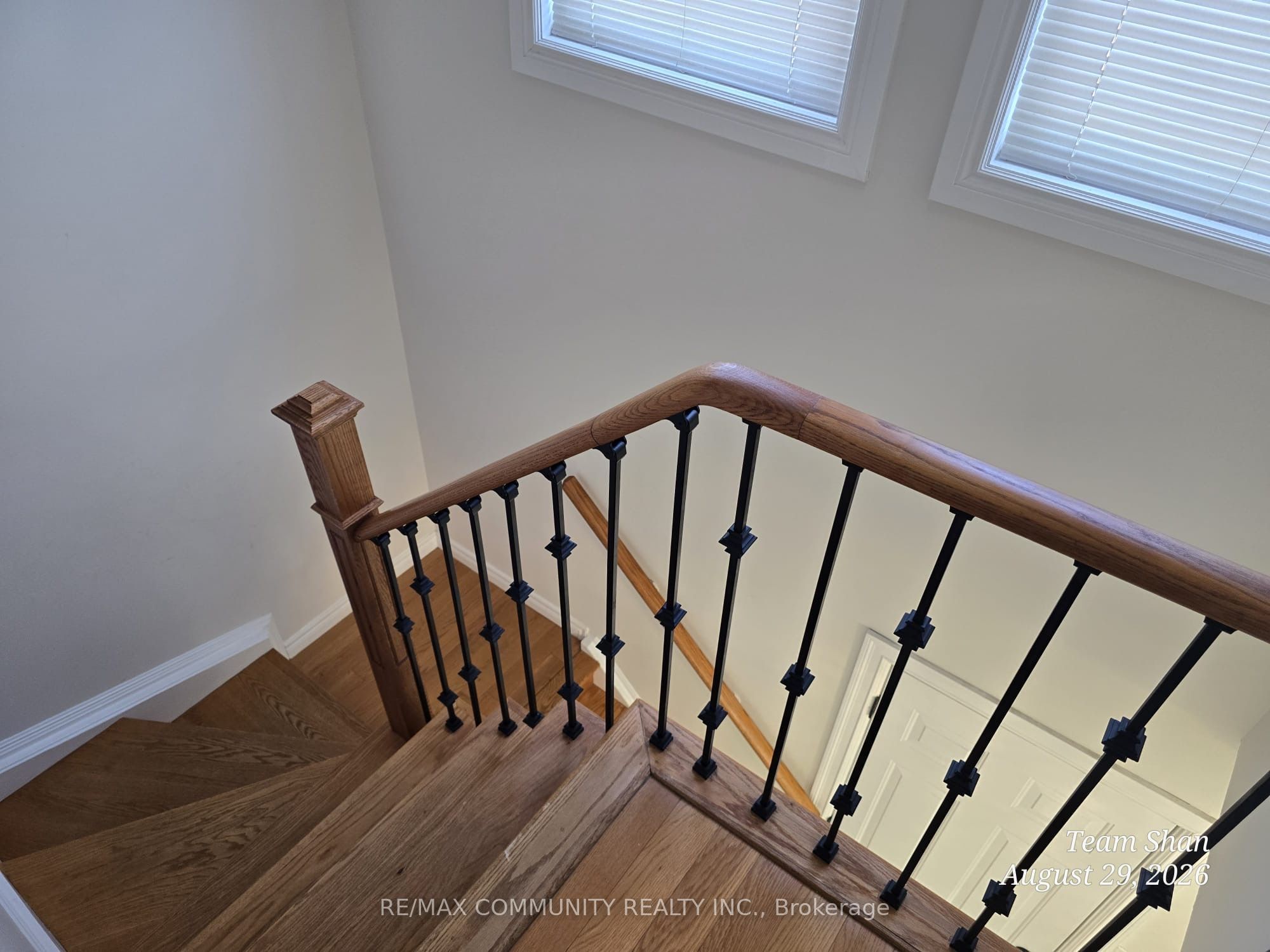 52 Noake Crescent Main Property Photo 14