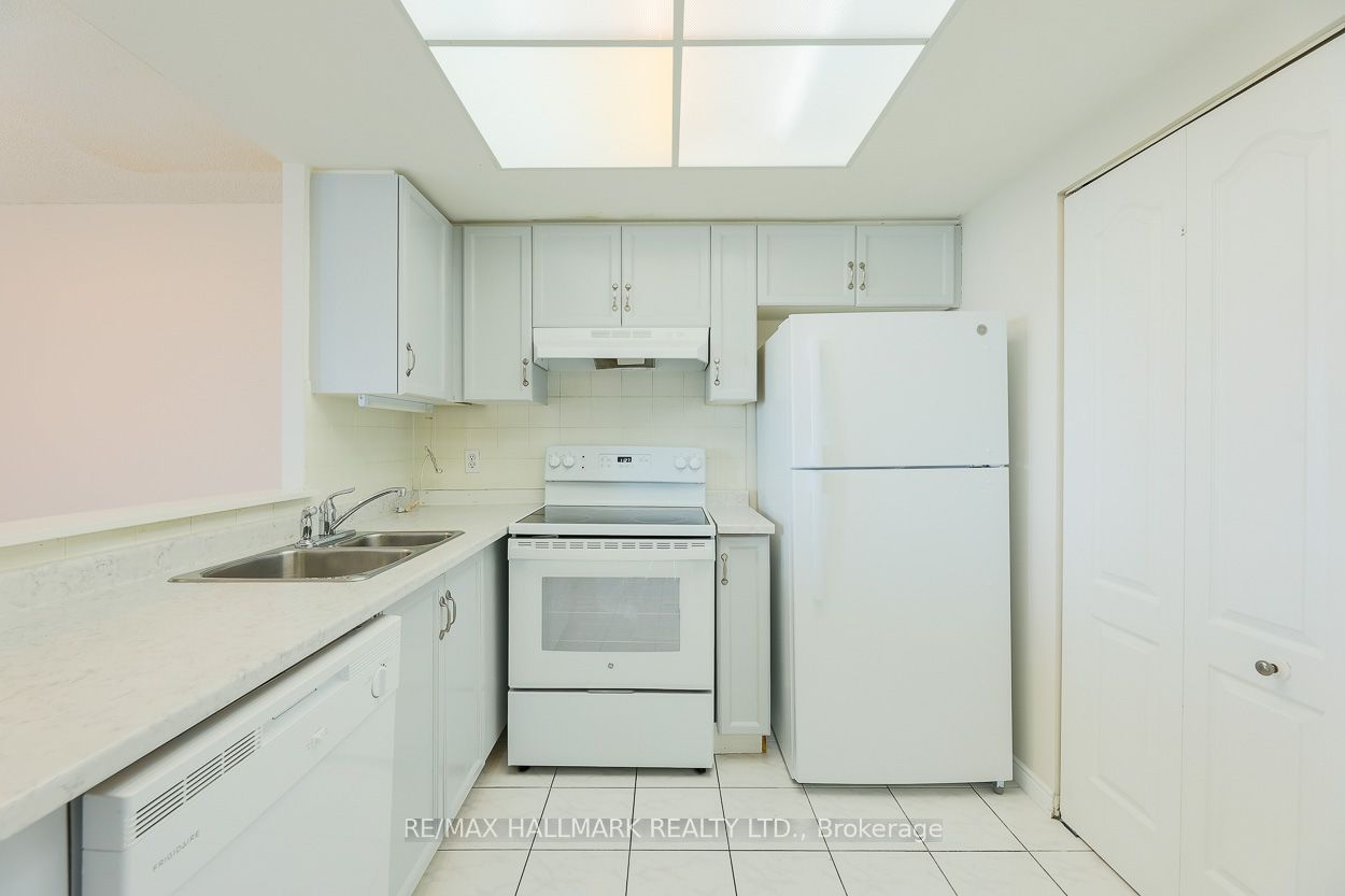 1 Greystone Walk Drive Ph91 Property Photo 5