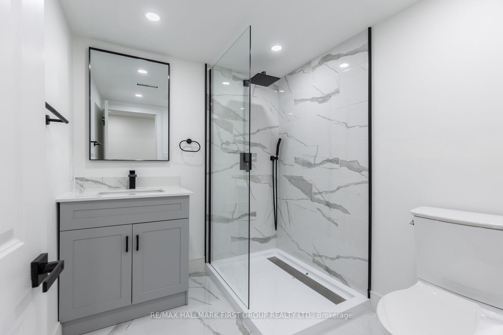 270 Timberbank Boulevard 75 Property Photo 22