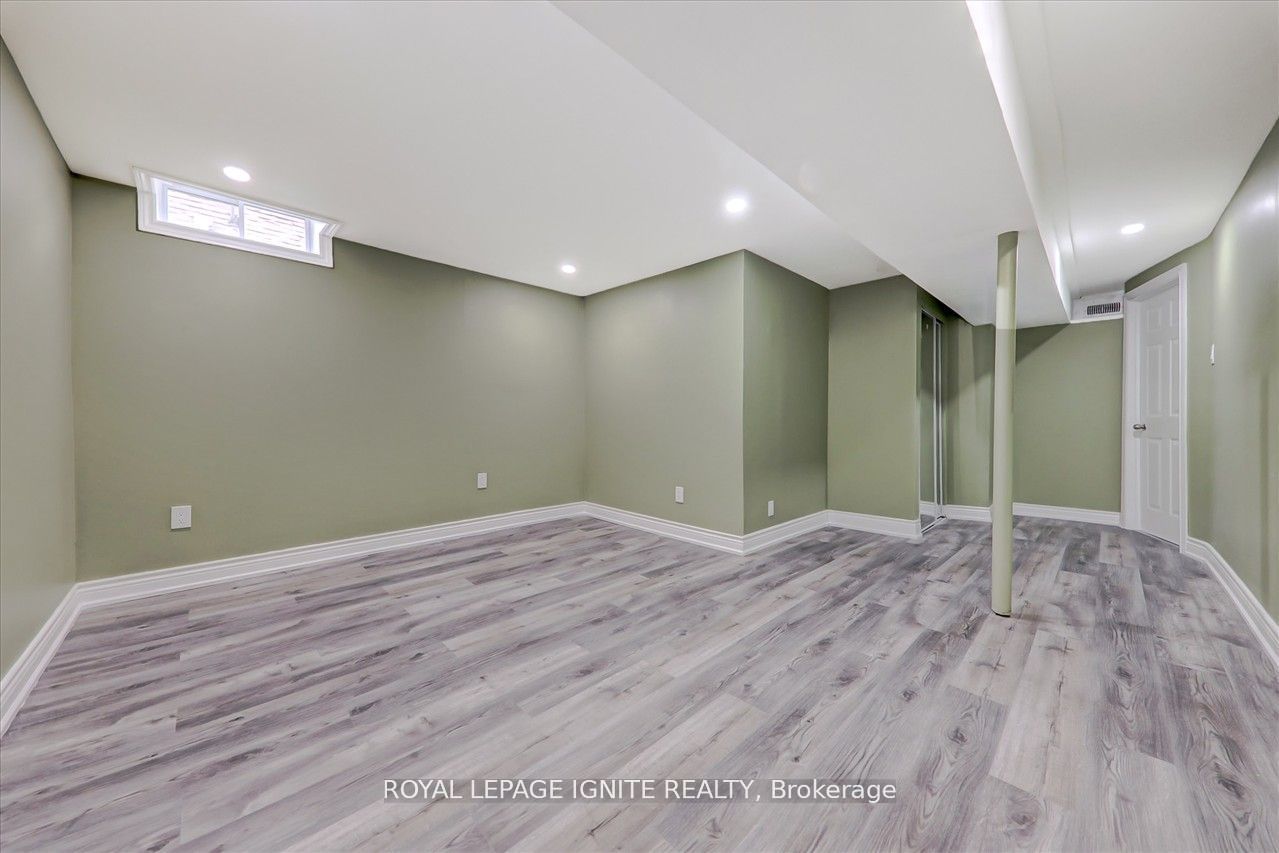38 Loradeen Crescent Bsmt Property Photo 9