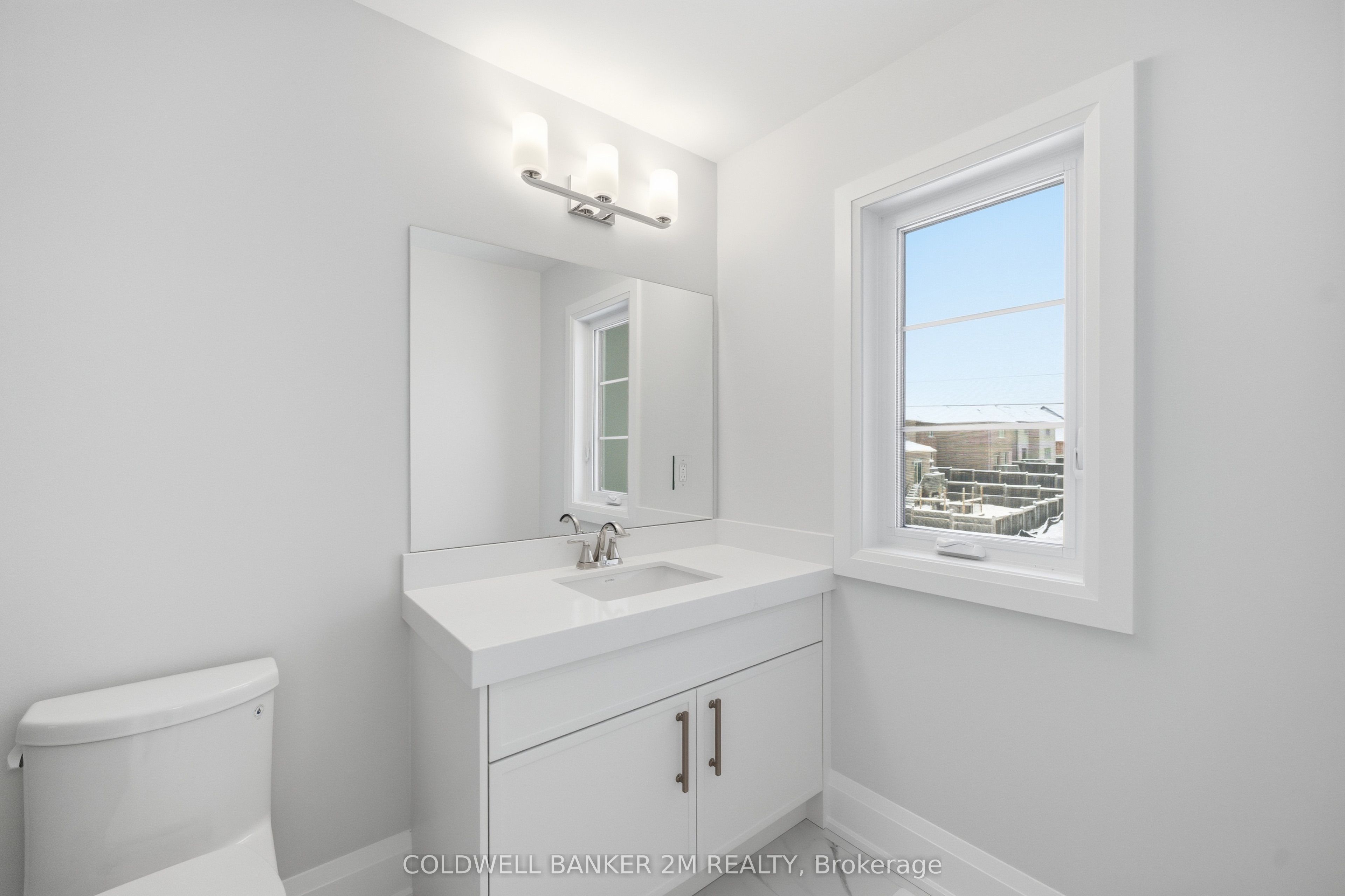 2038 Rudell Road Property Photo 29