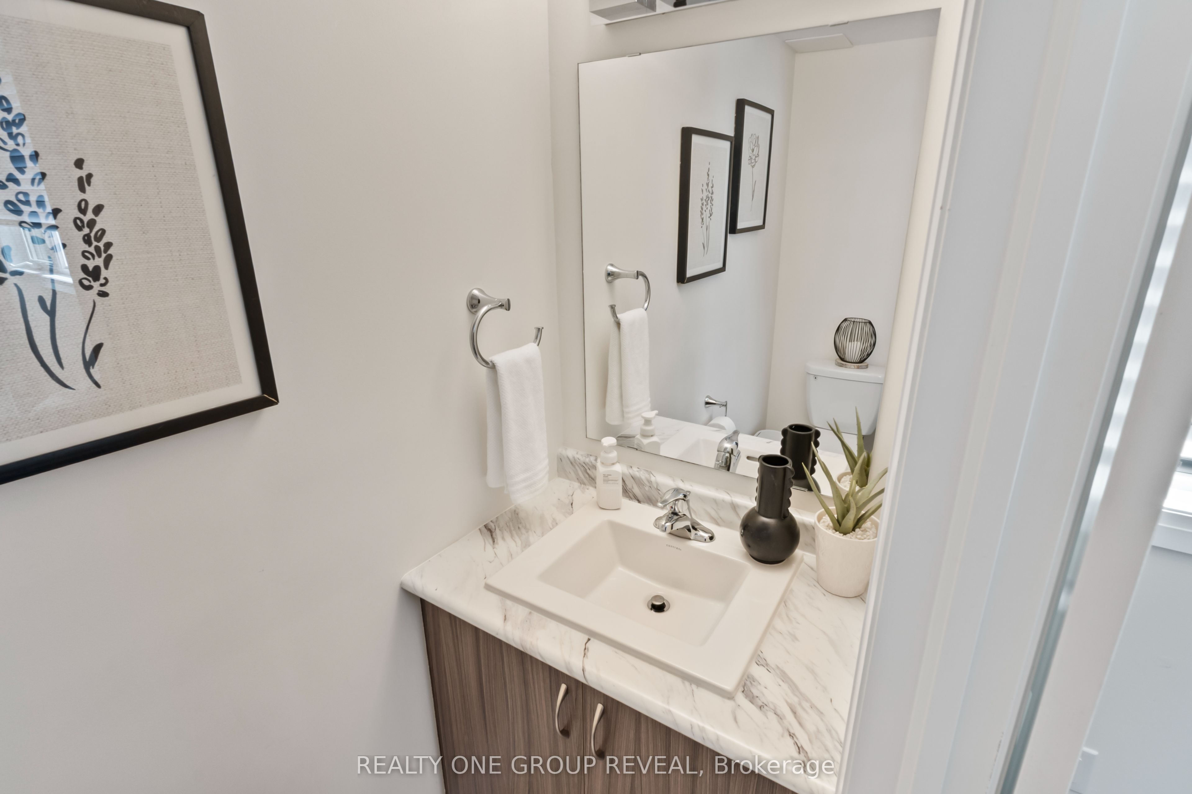 1870 Altona Road 15 Property Photo 20
