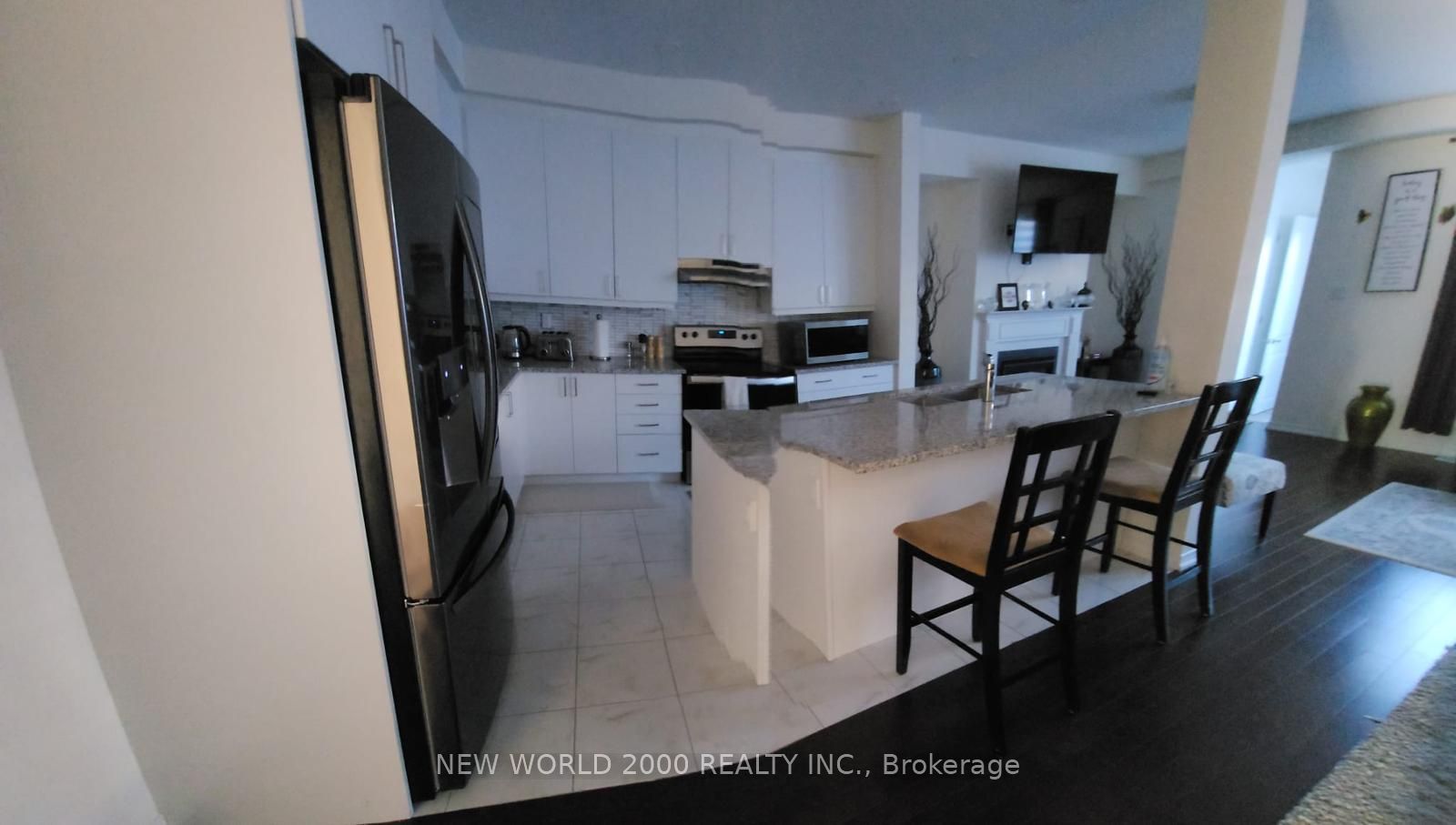 29 N Hornchurch Street Upper Property Photo 2