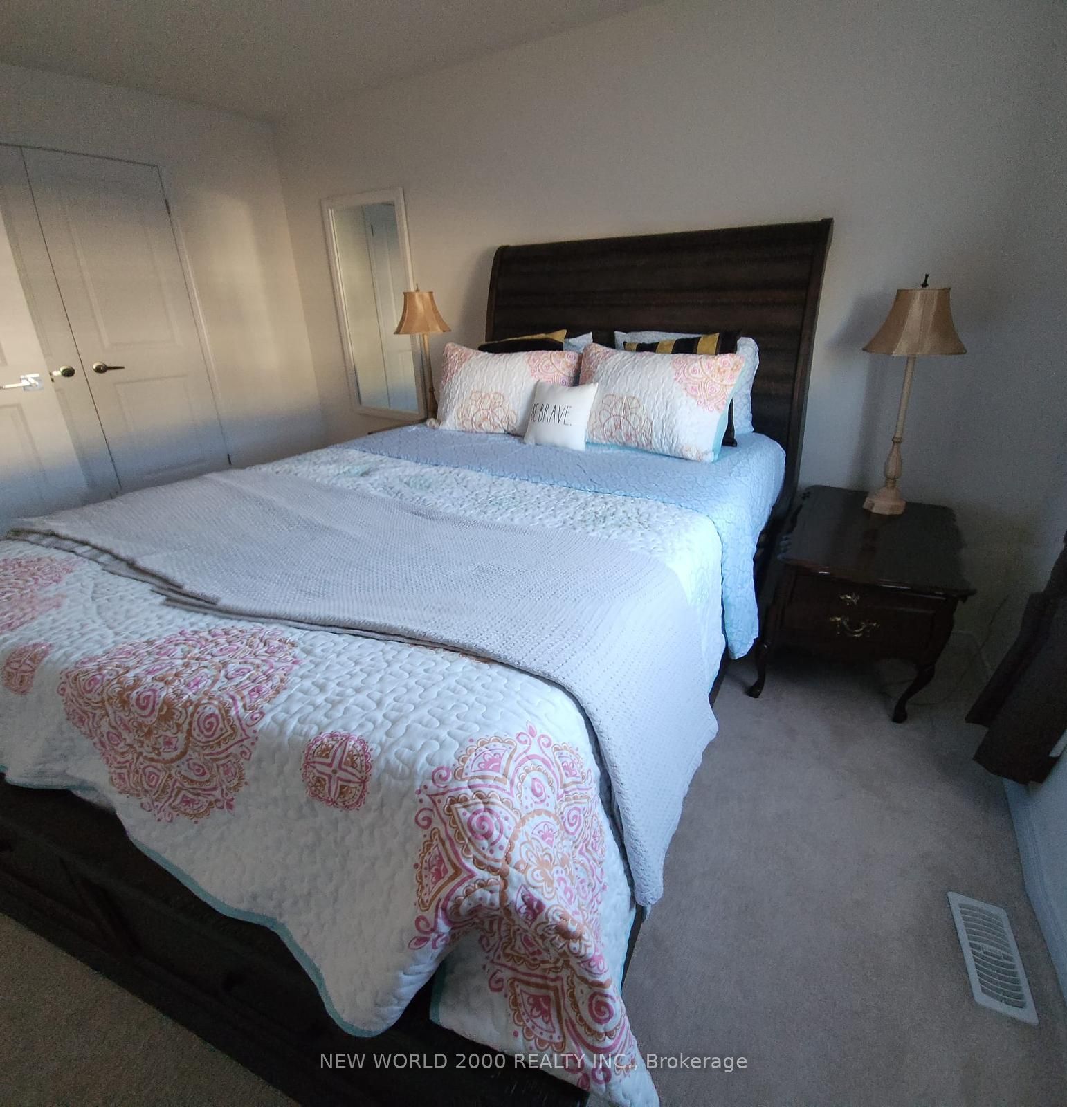 29 N Hornchurch Street Upper Property Photo 8