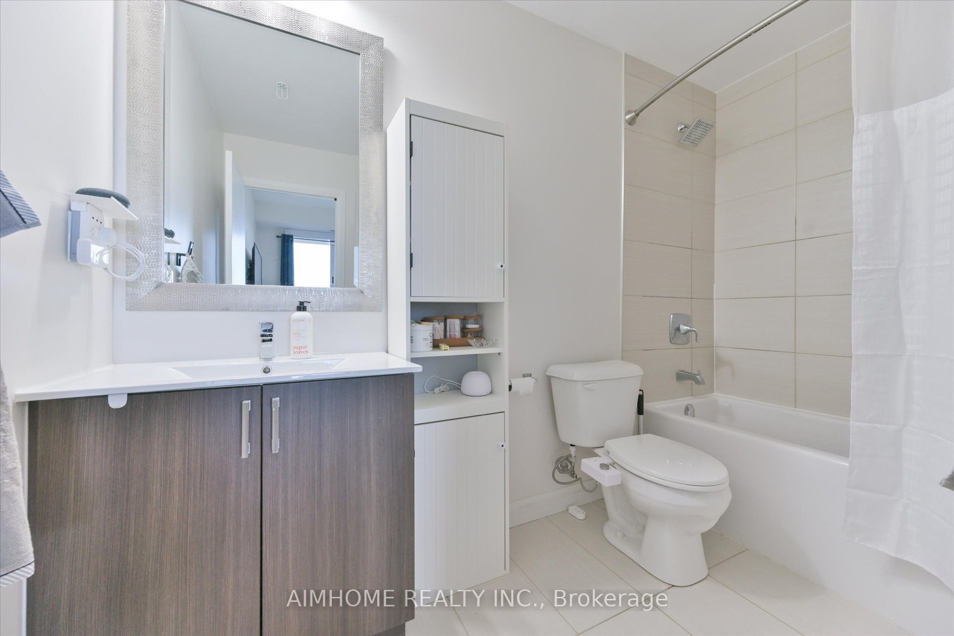 22 East Haven Drive 713 Property Photo 18
