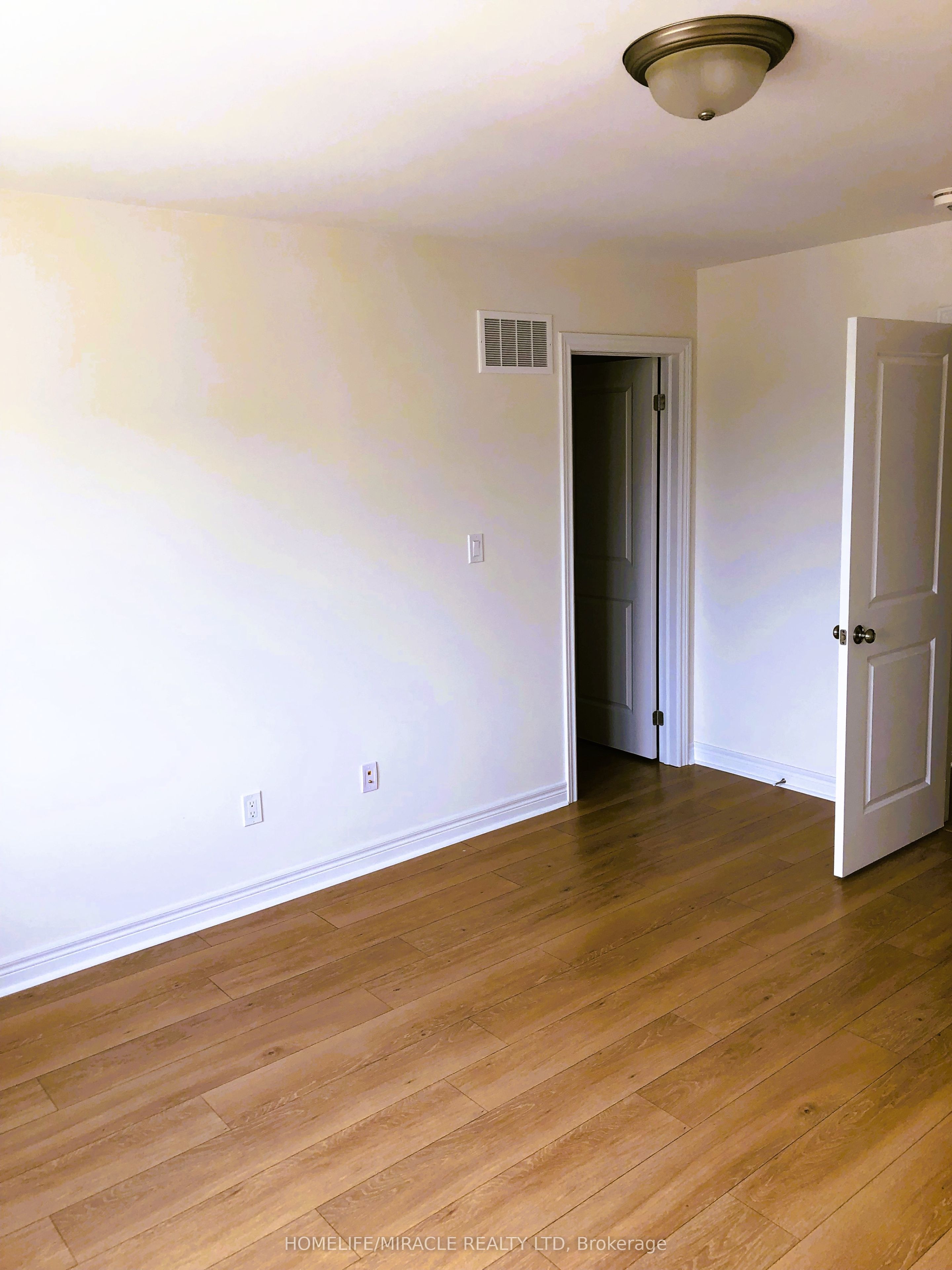 2611 Cerise Manor Property Photo 6