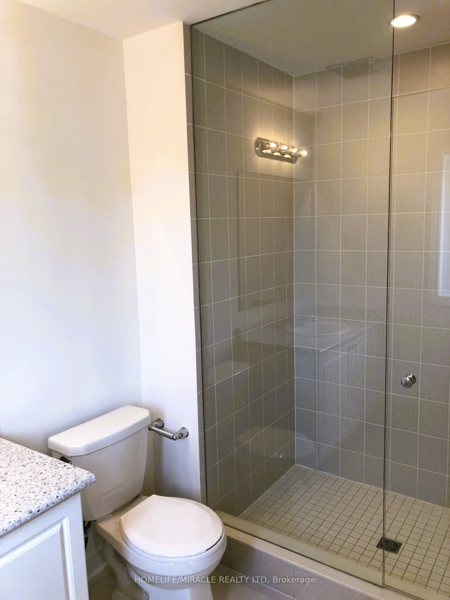 2611 Cerise Manor Property Photo 7