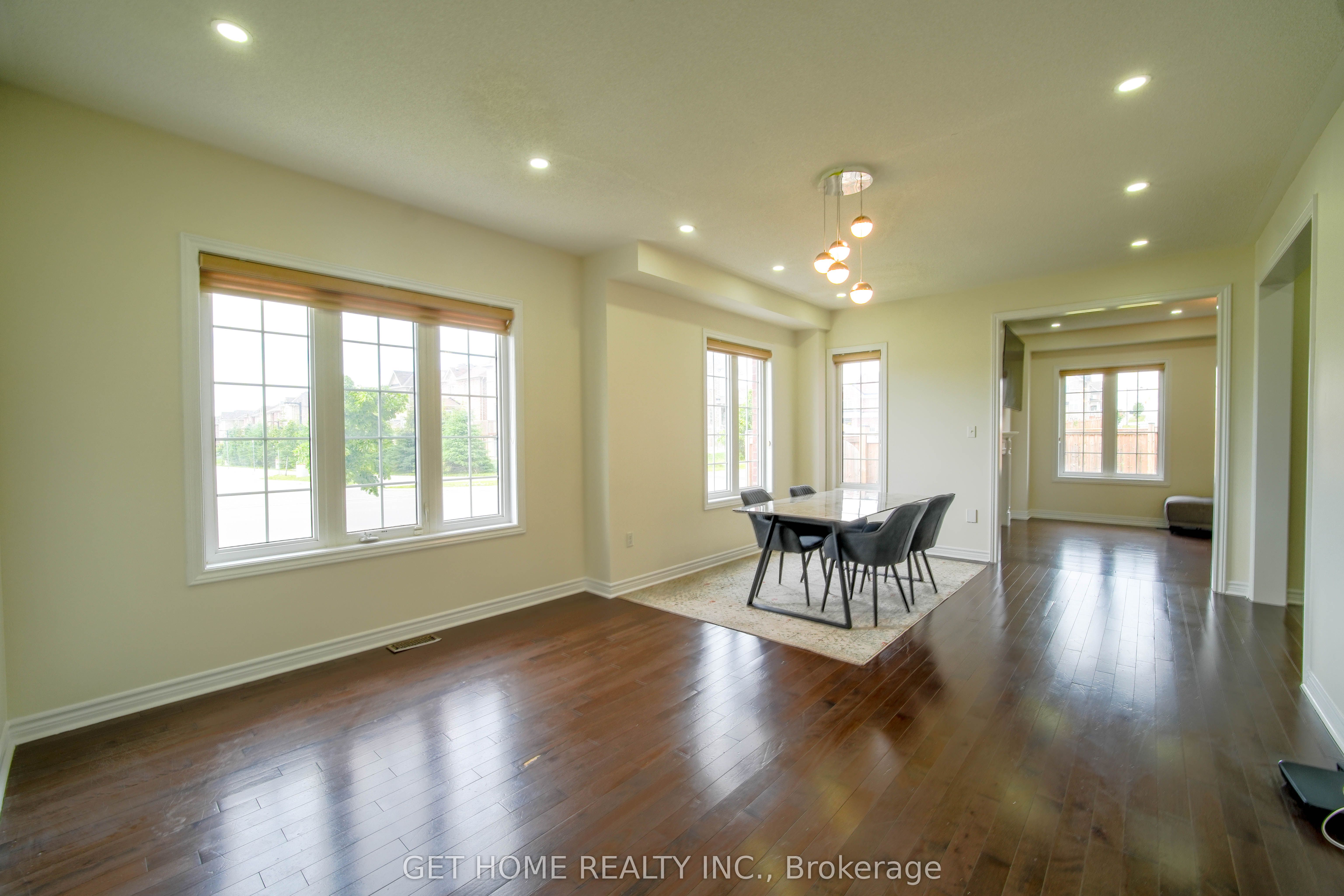 1809 Jack Glen Street Property Photo 8