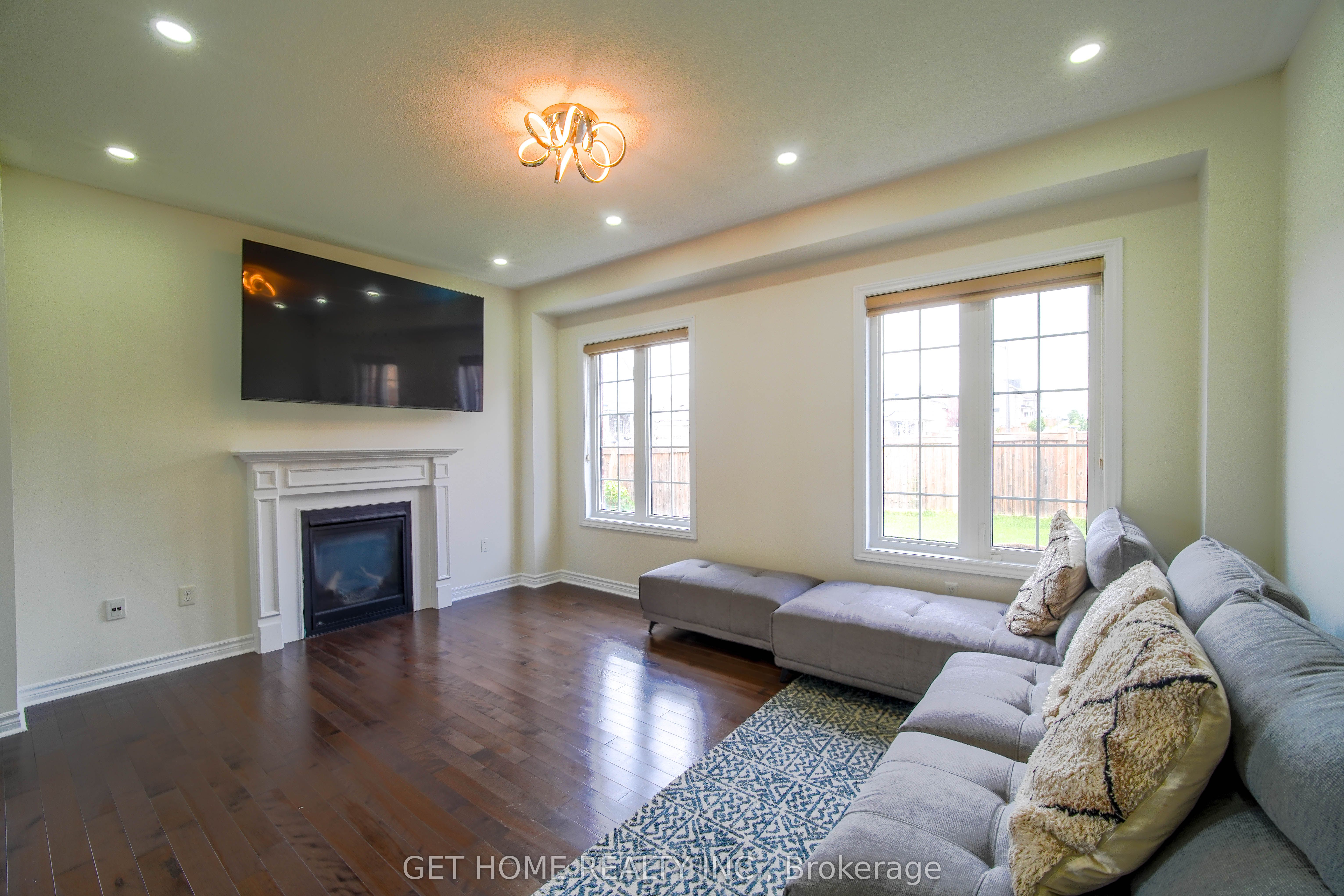 1809 Jack Glen Street Property Photo 14