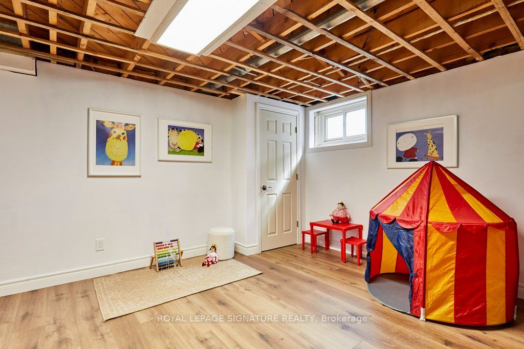 74 Forest Road Property Photo 13