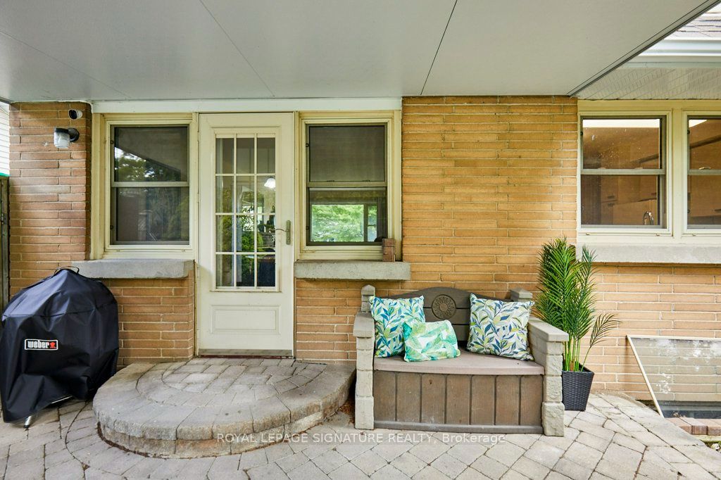 74 Forest Road Property Photo 17