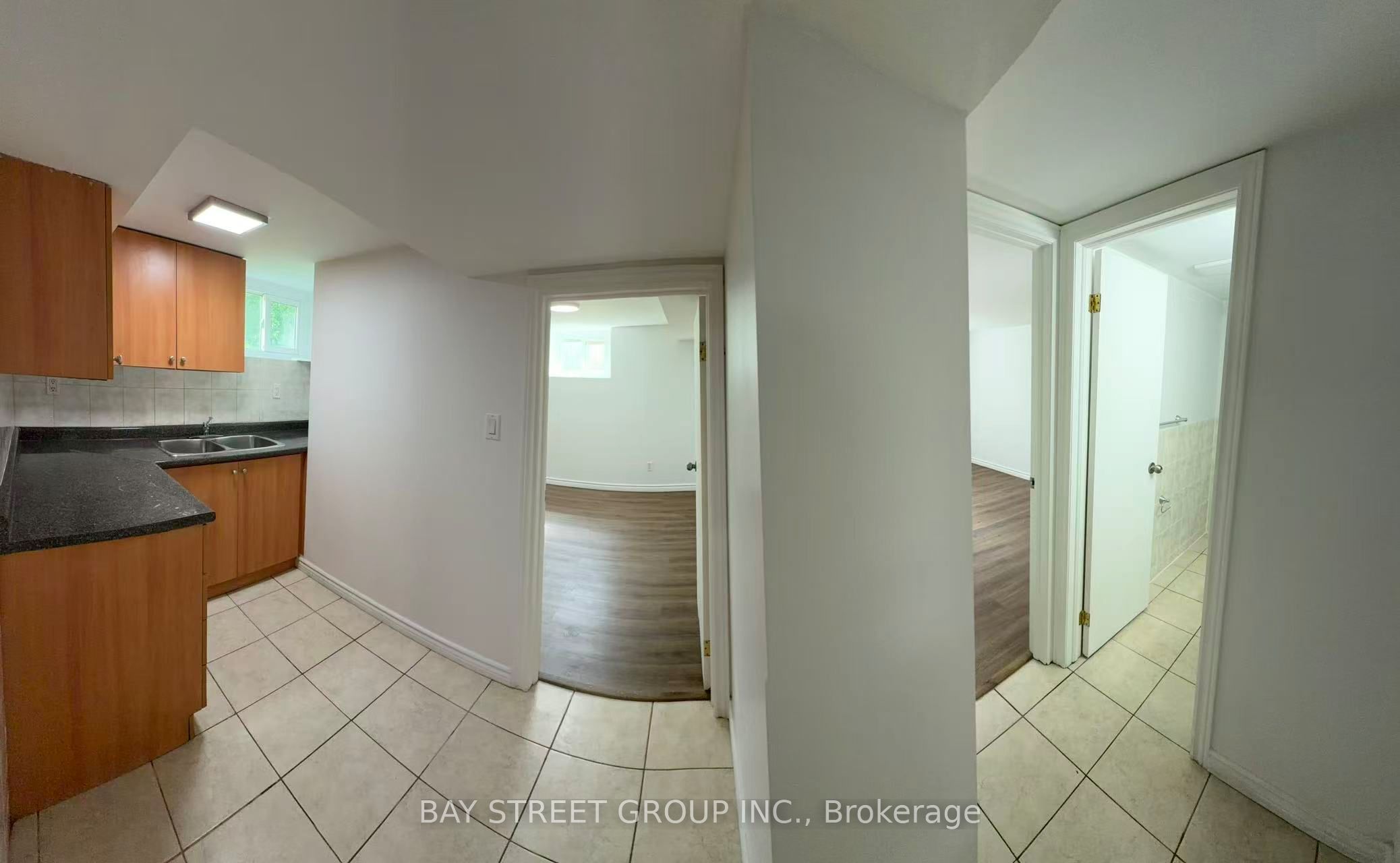 2212 Kennedy Road Property Photo 14