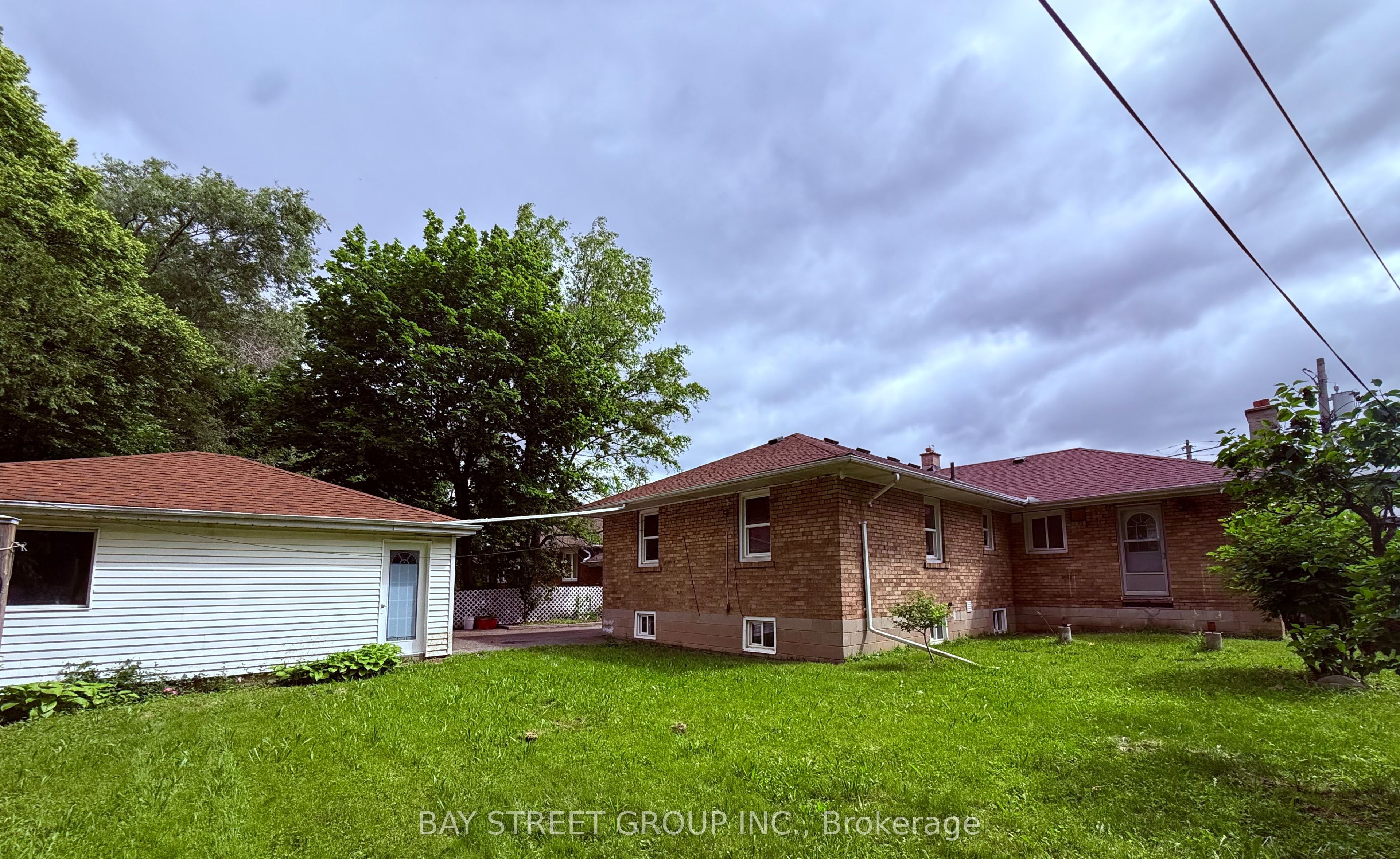2212 Kennedy Road Property Photo 15