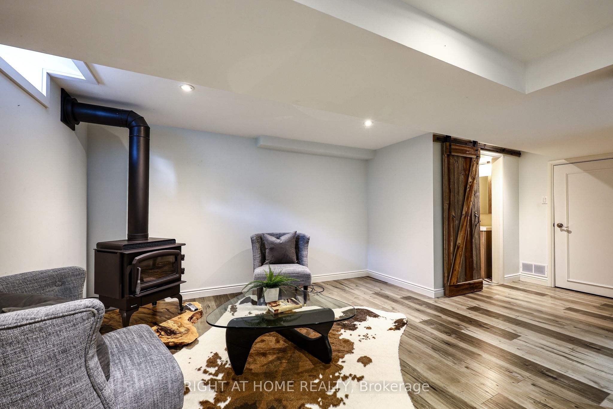 65 Anstead Crescent Property Photo 22