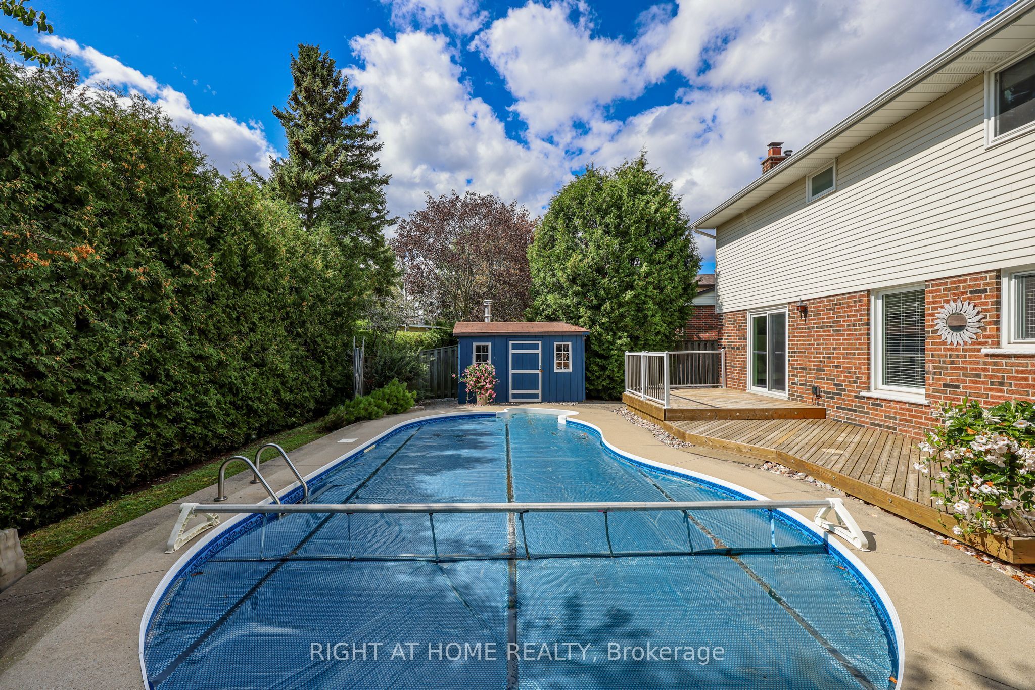 65 Anstead Crescent Property Photo 27
