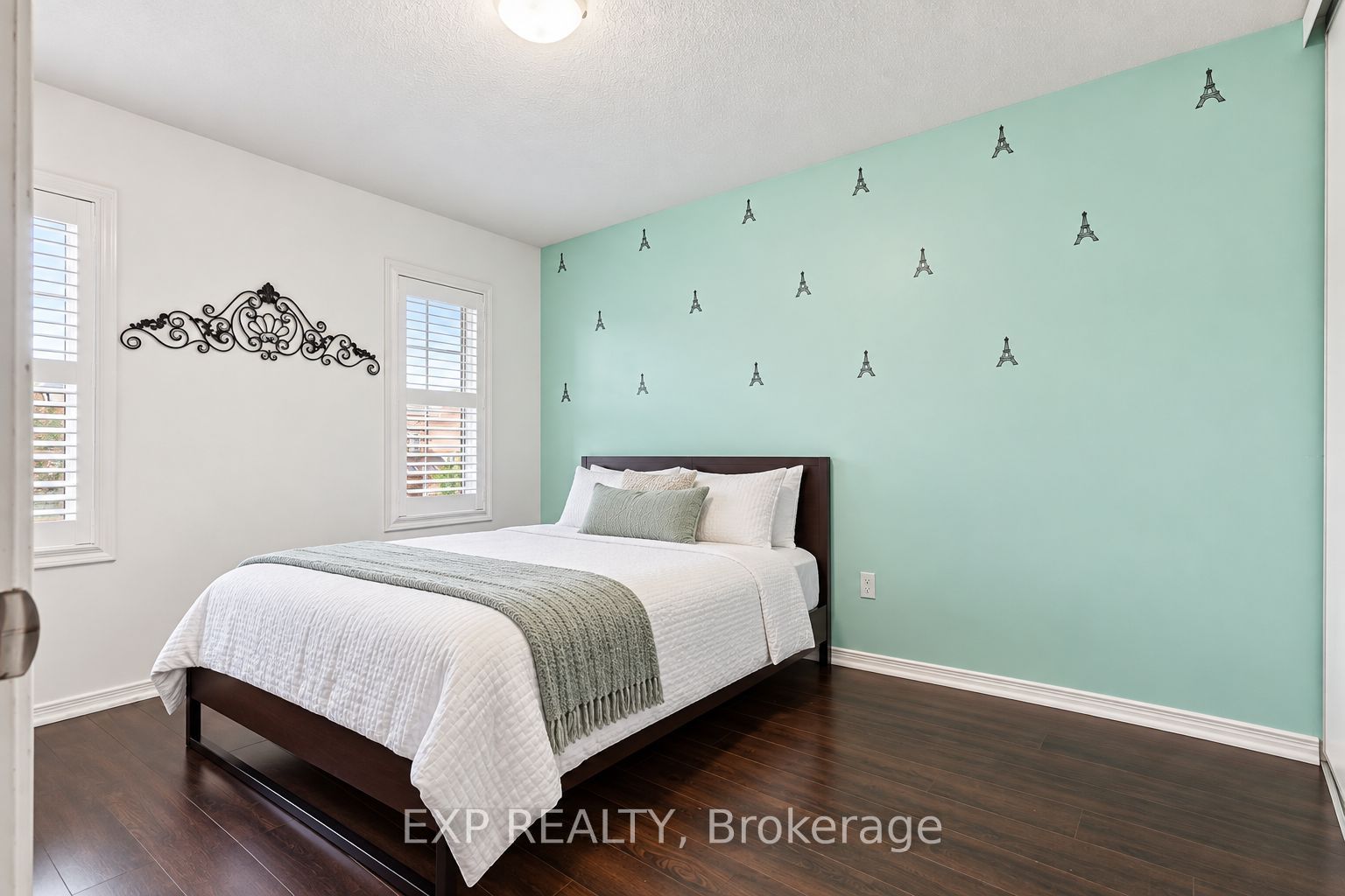 74 Elliottglen Drive Property Photo 11