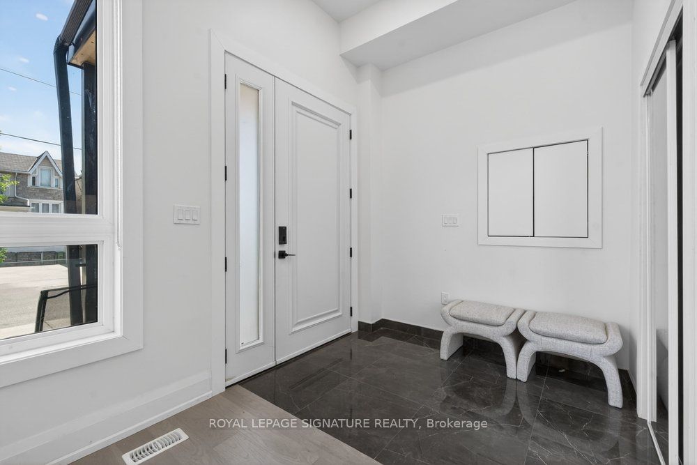 260 Dewhurst Boulevard N Property Photo 3