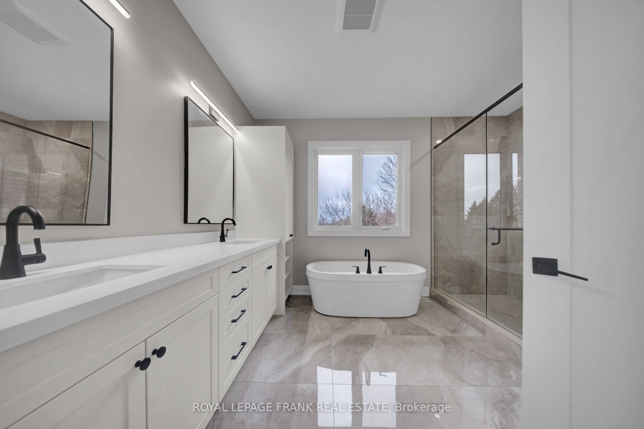 97 Steinway Drive Property Photo 15