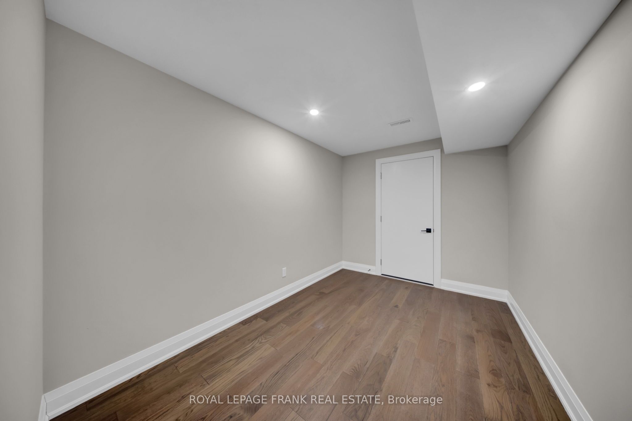 97 Steinway Drive Property Photo 26