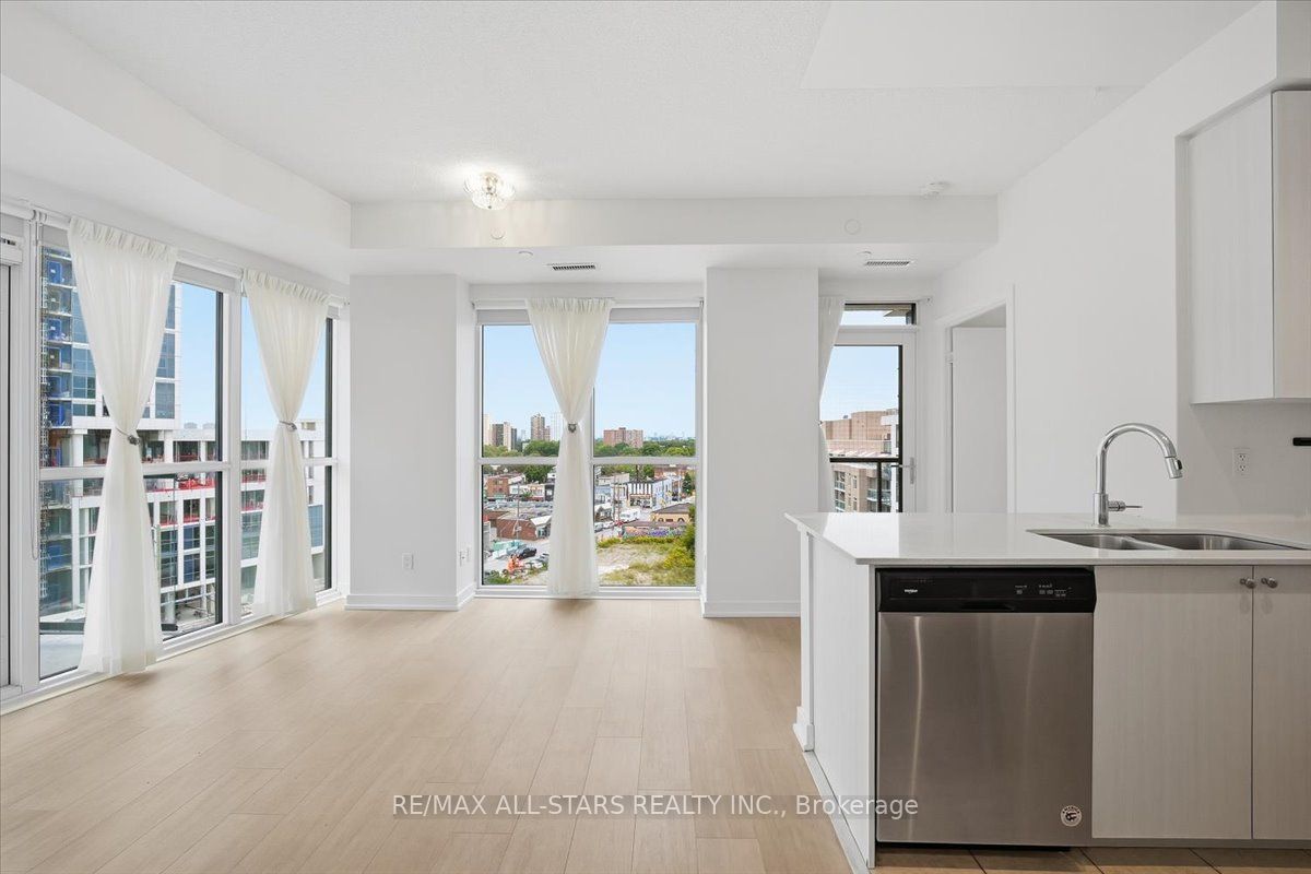 8 Trent Avenue 824 Property Photo 1