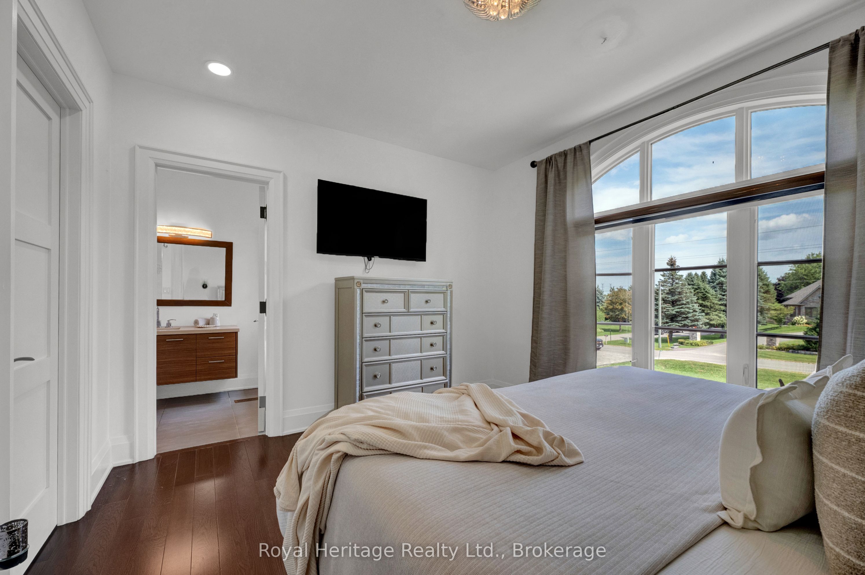 6210 Solina Road Property Photo 28