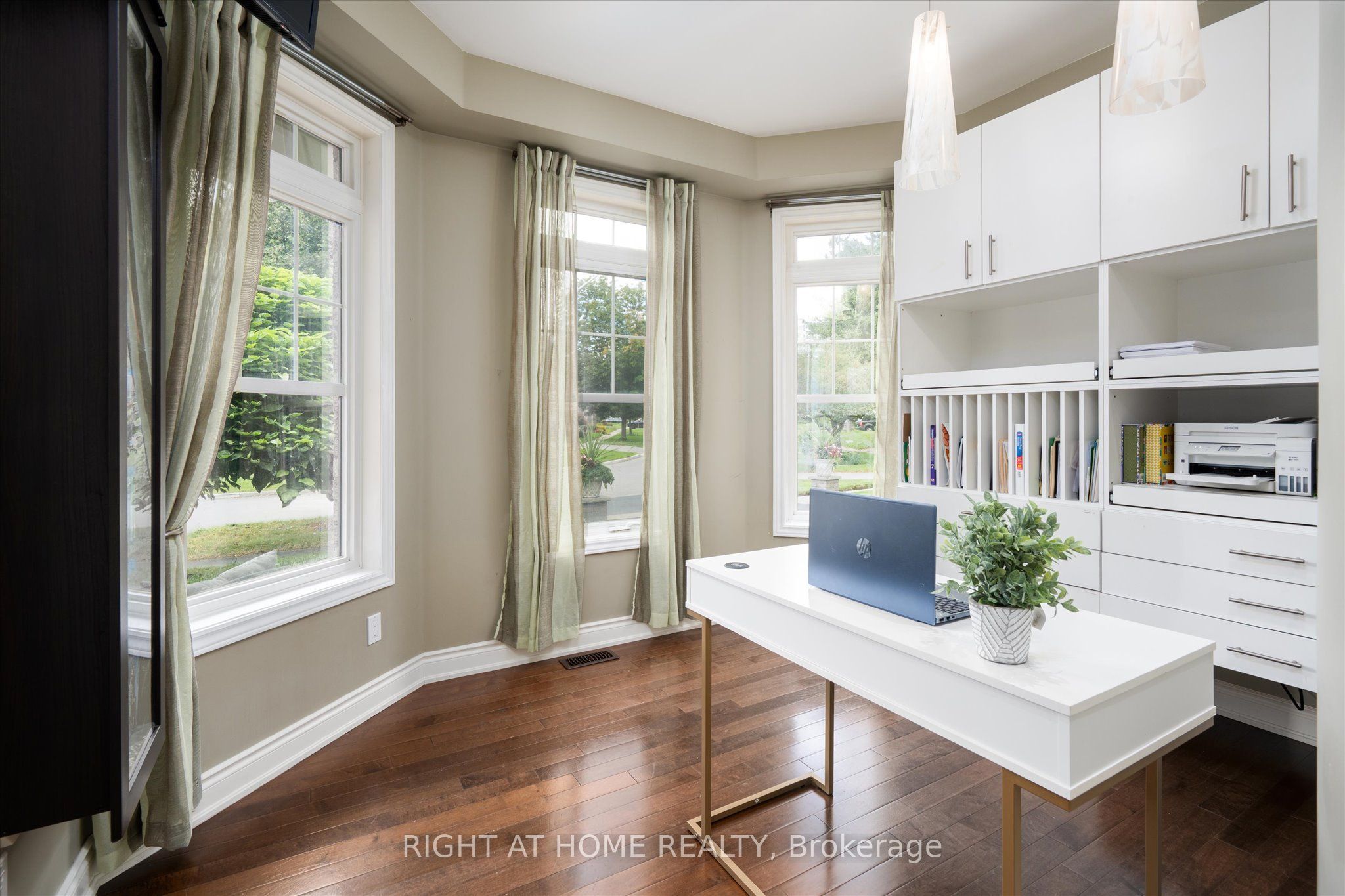 66 Rideout Street Property Photo 7