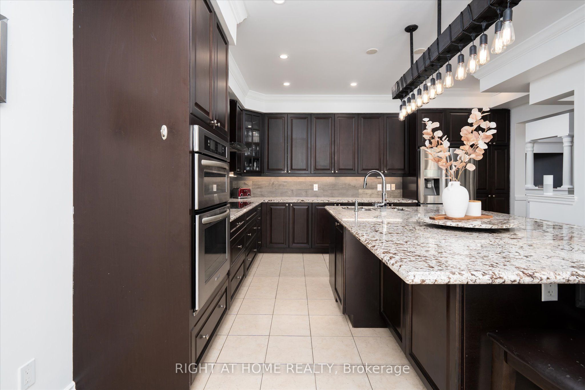 66 Rideout Street Property Photo 14