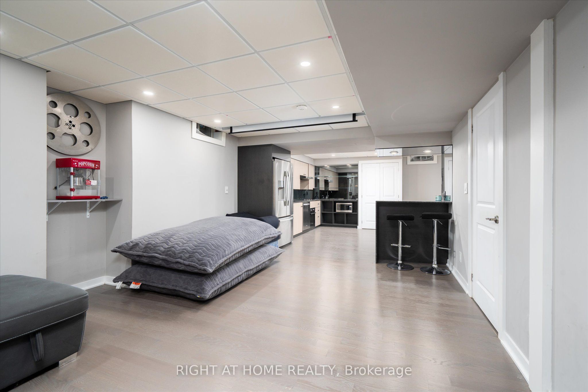 66 Rideout Street Property Photo 32