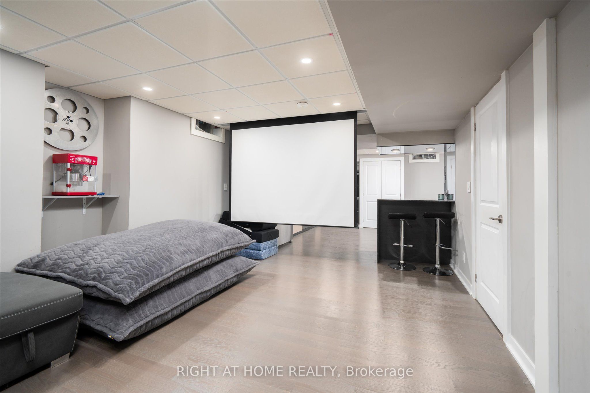 66 Rideout Street Property Photo 33
