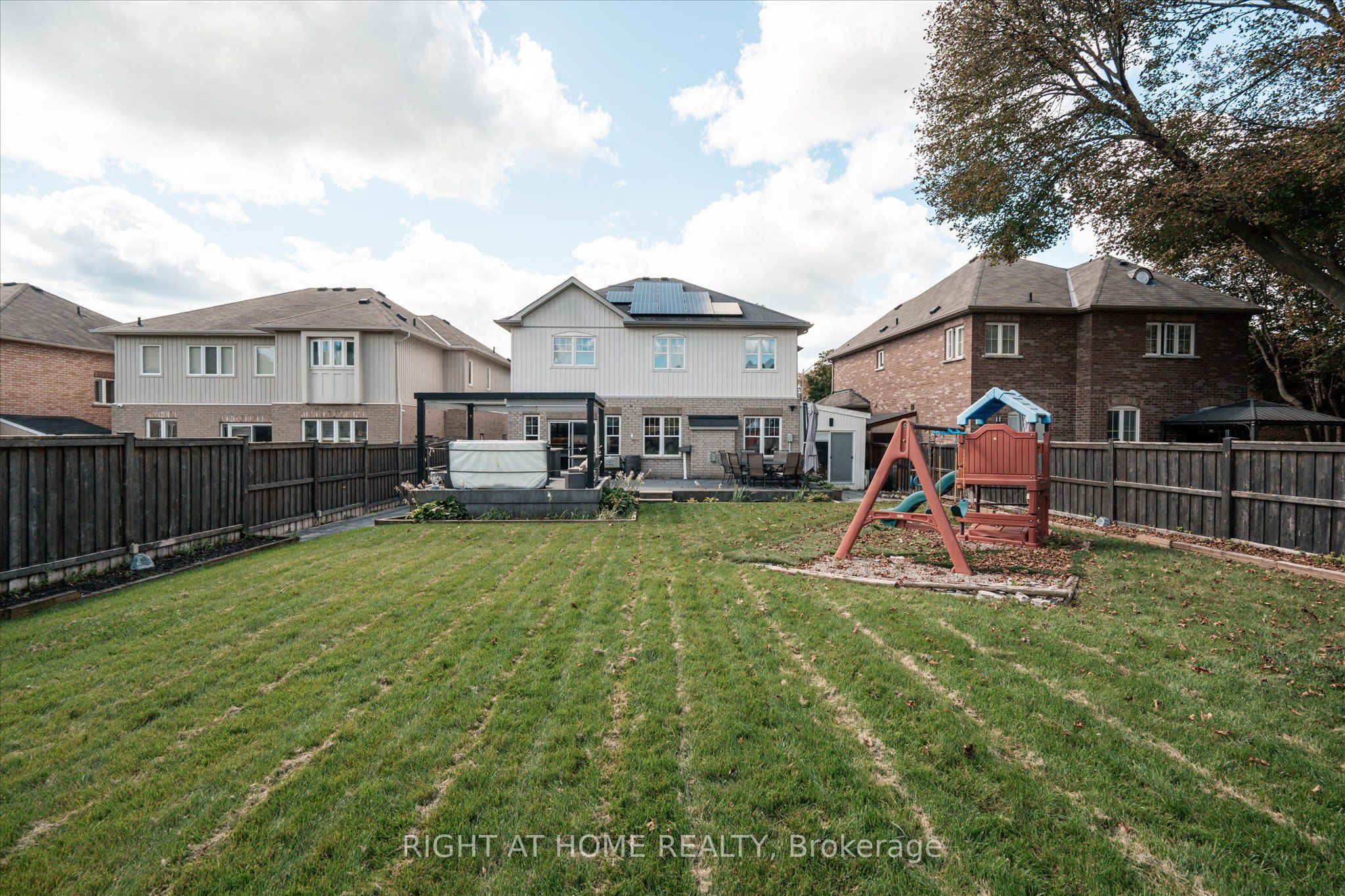 66 Rideout Street Property Photo 37