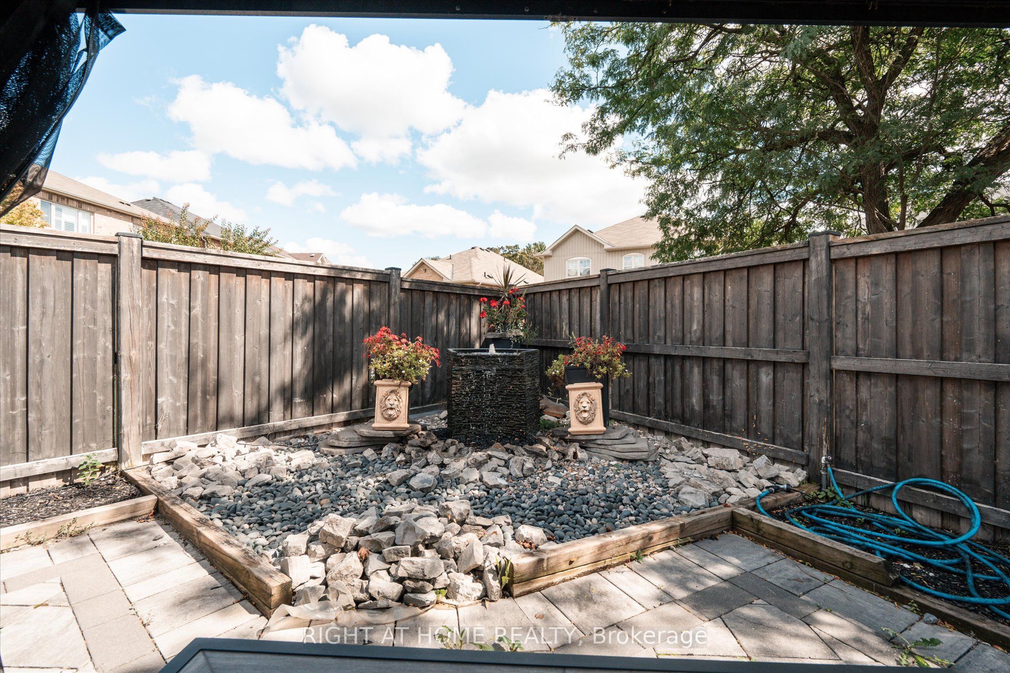 66 Rideout Street Property Photo 39