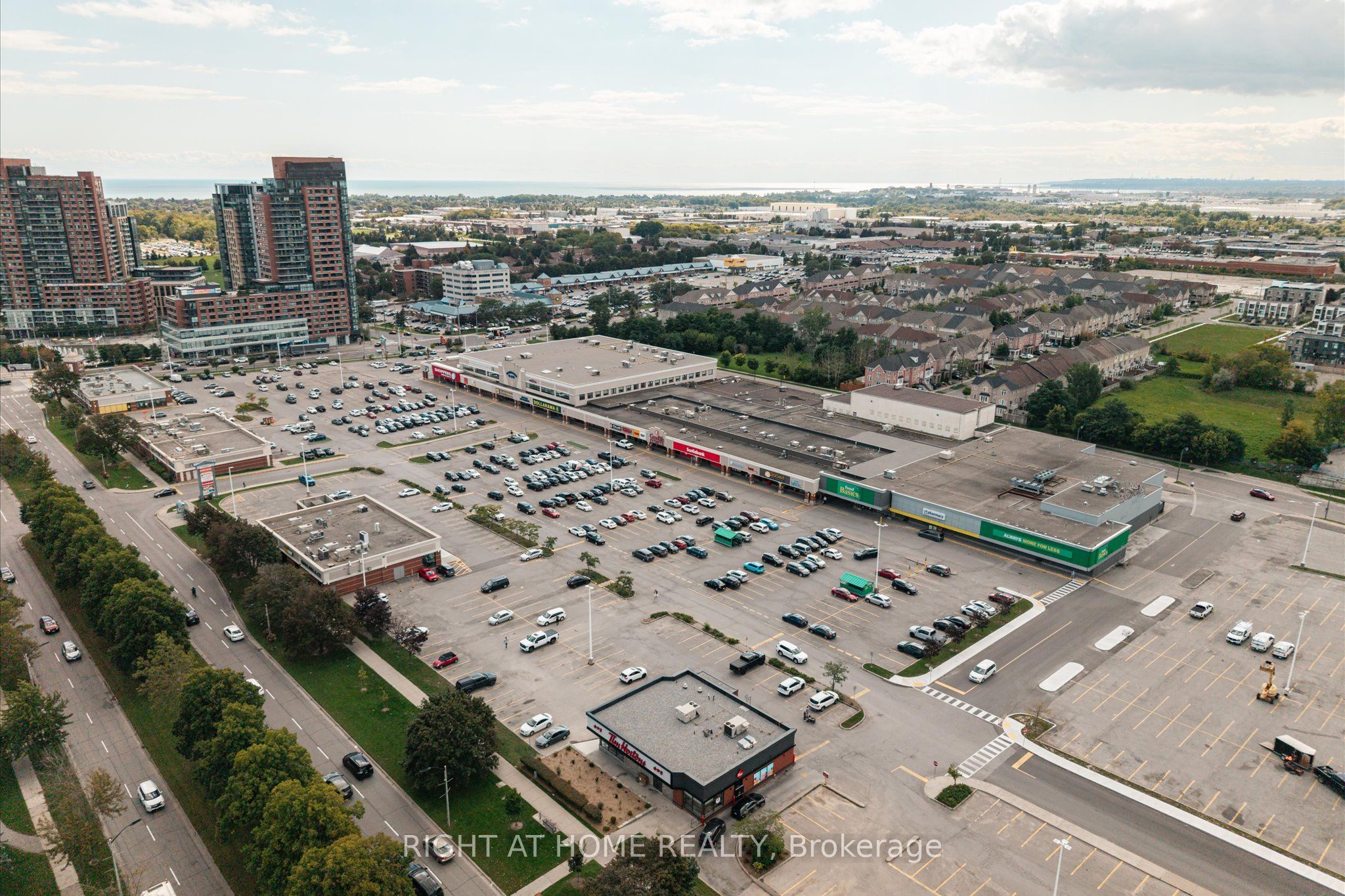 66 Rideout Street Property Photo 47