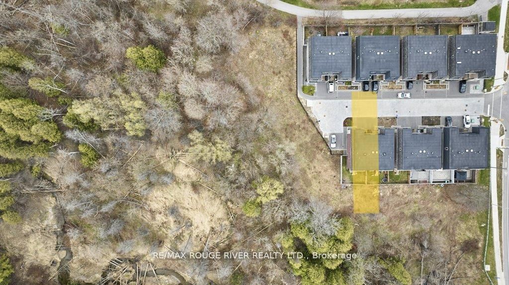6 Seagrave Lane Property Photo 2