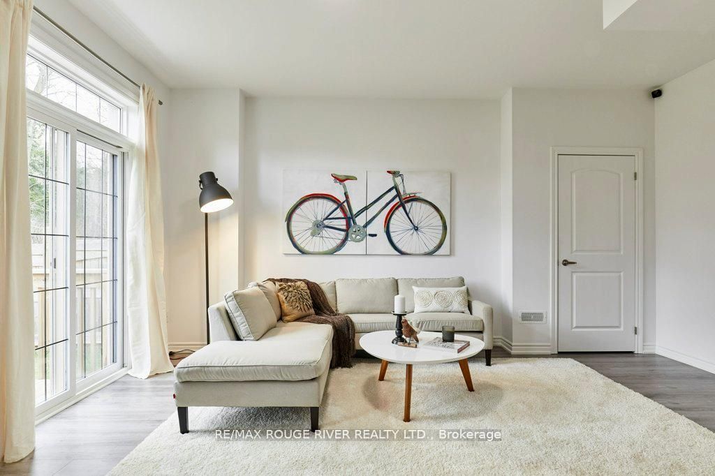 6 Seagrave Lane Property Photo 7