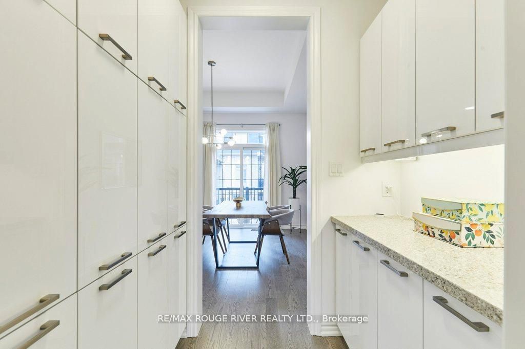 6 Seagrave Lane Property Photo 17